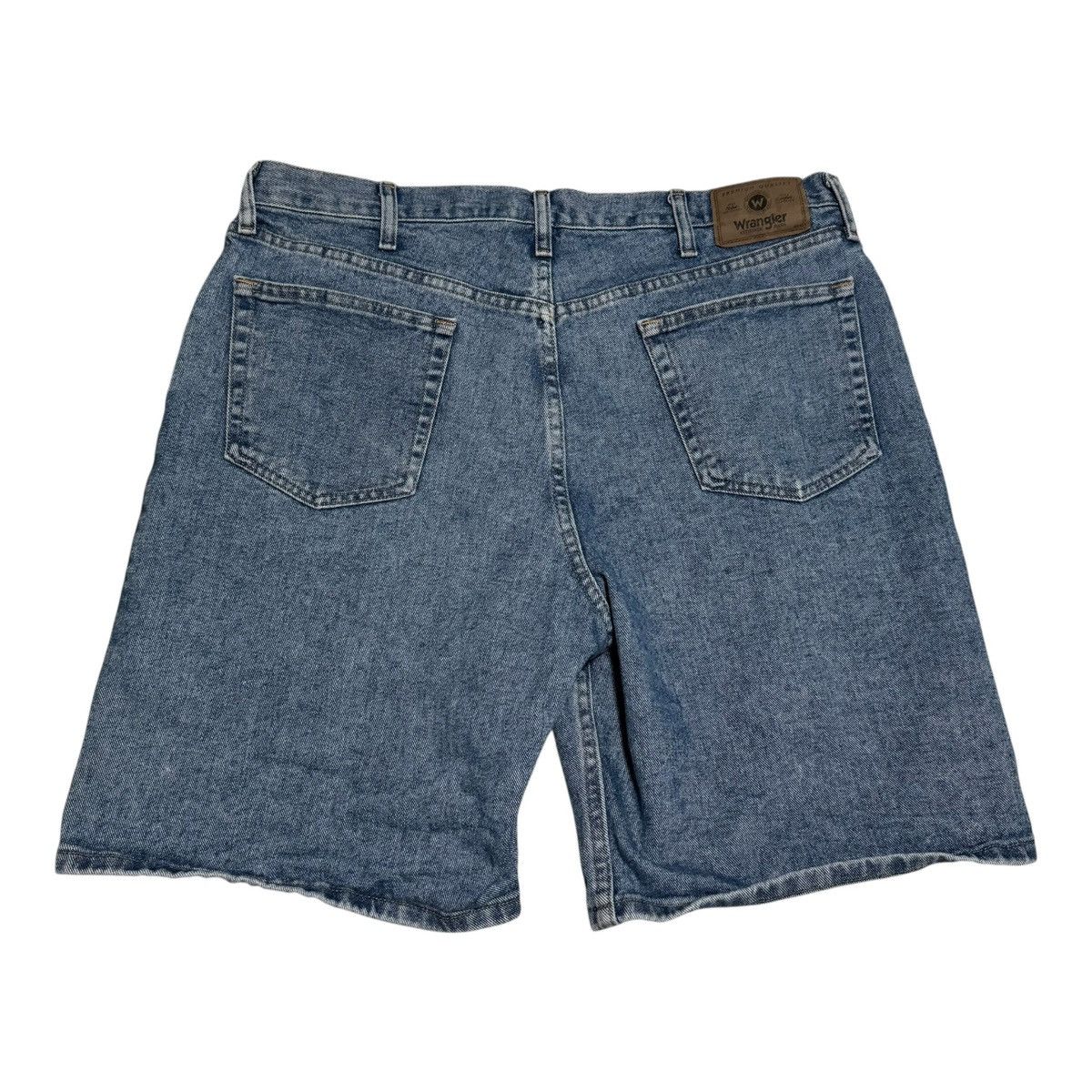 Wrangler Wrangler Relaxed Fit Light Wash Jean Shorts Mens 39) Size US 39 - 1 Thumbnail