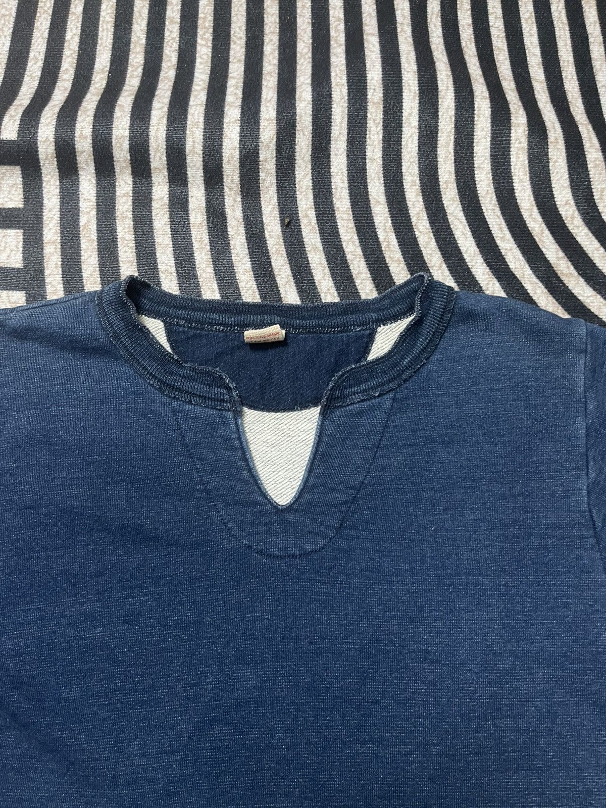 45rpm 90s 45RPM SWEATSHIRT LONG SLEEVE INDIGO DYE V-NECK Size US S / EU 44-46 / 1 - 8 Thumbnail