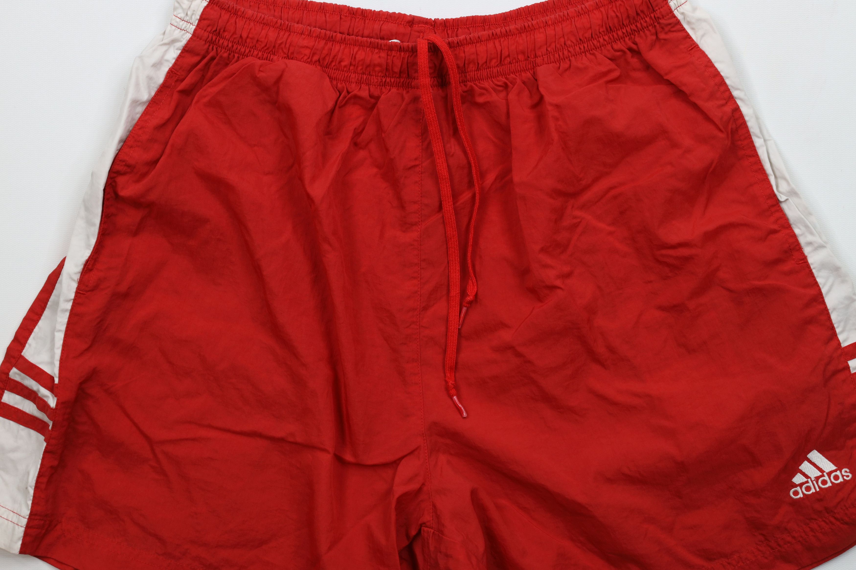 Adidas × Vintage Vintage Y2K 2003 Adidas Running Jogging Soccer Shorts Red Size US 34 / EU 50 - 3 Thumbnail