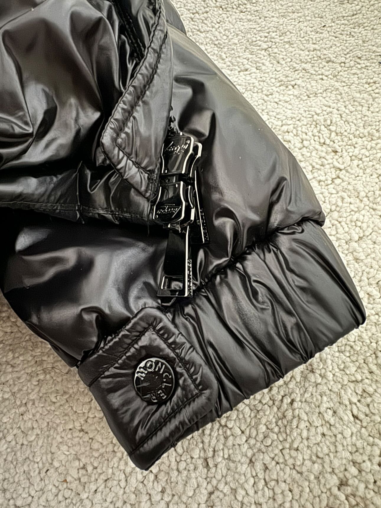 Moncler MONCLER Guernic Laquer Hooded Down Coat In Black Size US XL / EU 56 / 4 - 4 Thumbnail