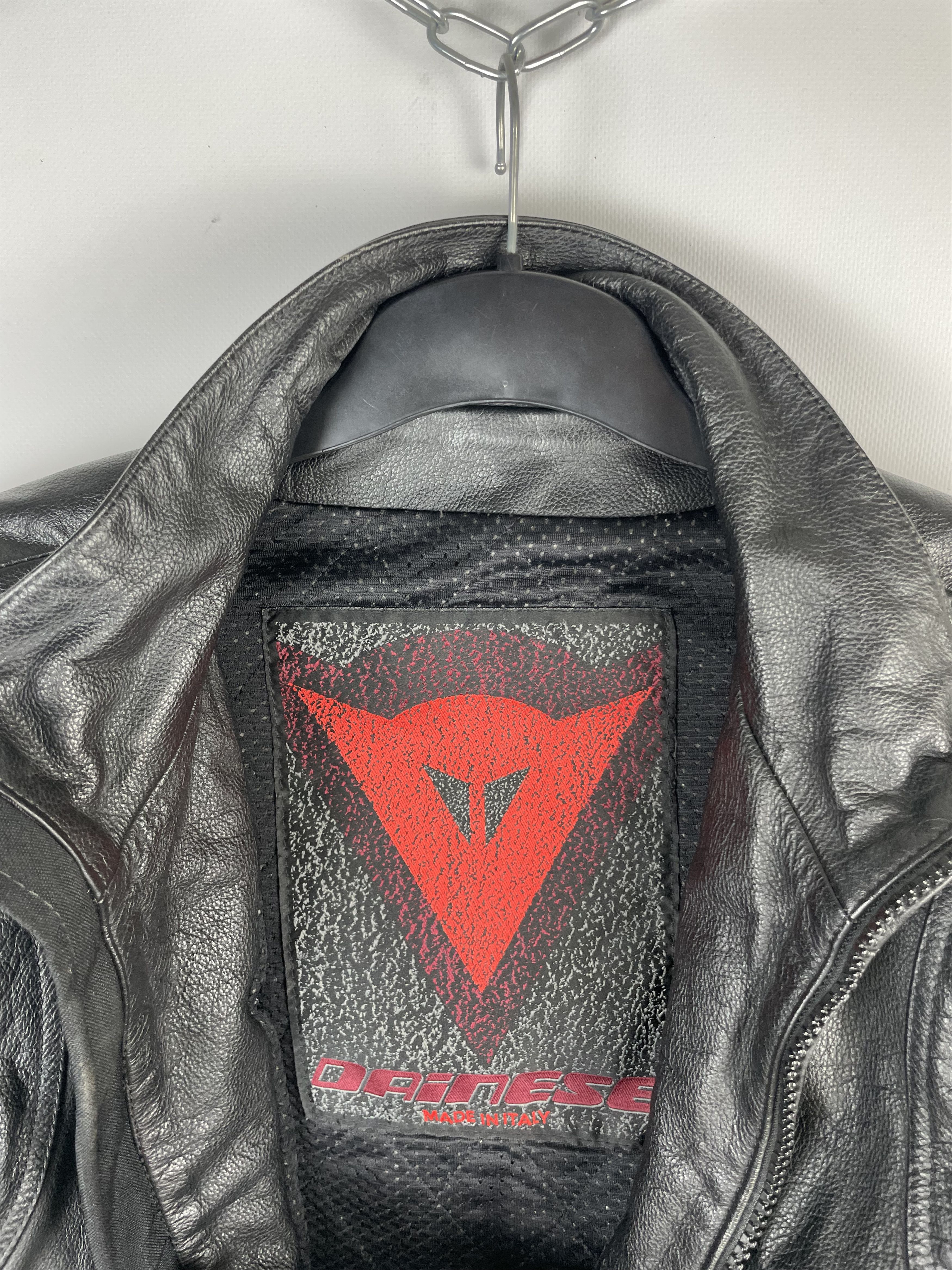 Dainese VINTAGE DAINESE LEATHER JACKET MOTO BIKE RACING Size US M / EU 48-50 / 2 - 5 Thumbnail