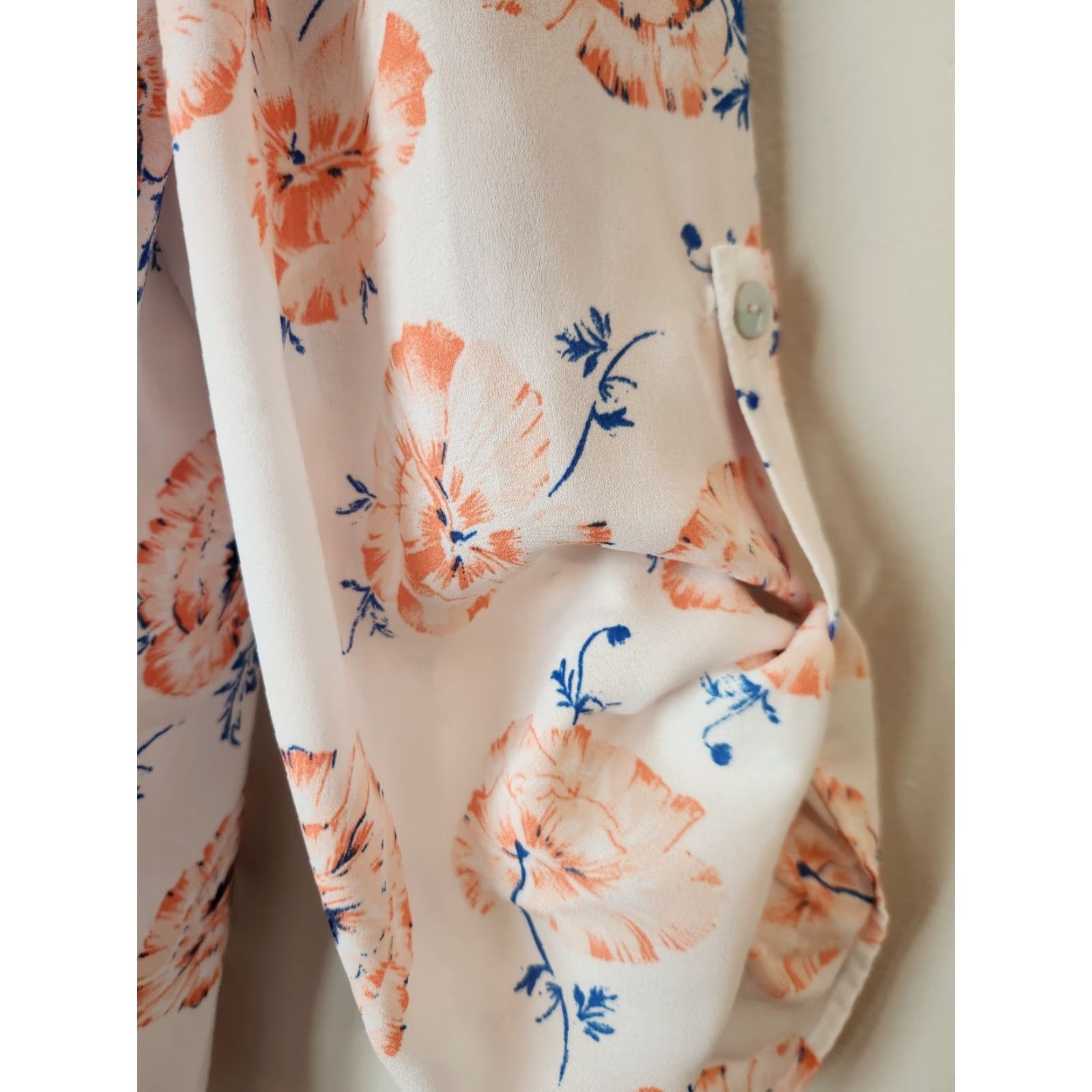Vintage Daniel Rainn White Floral Print Roll Tab Sleeve Lightweight Top 2X Plus Blouse Ladies Size XXL / US 16-18 / IT 52-54 - 4 Thumbnail