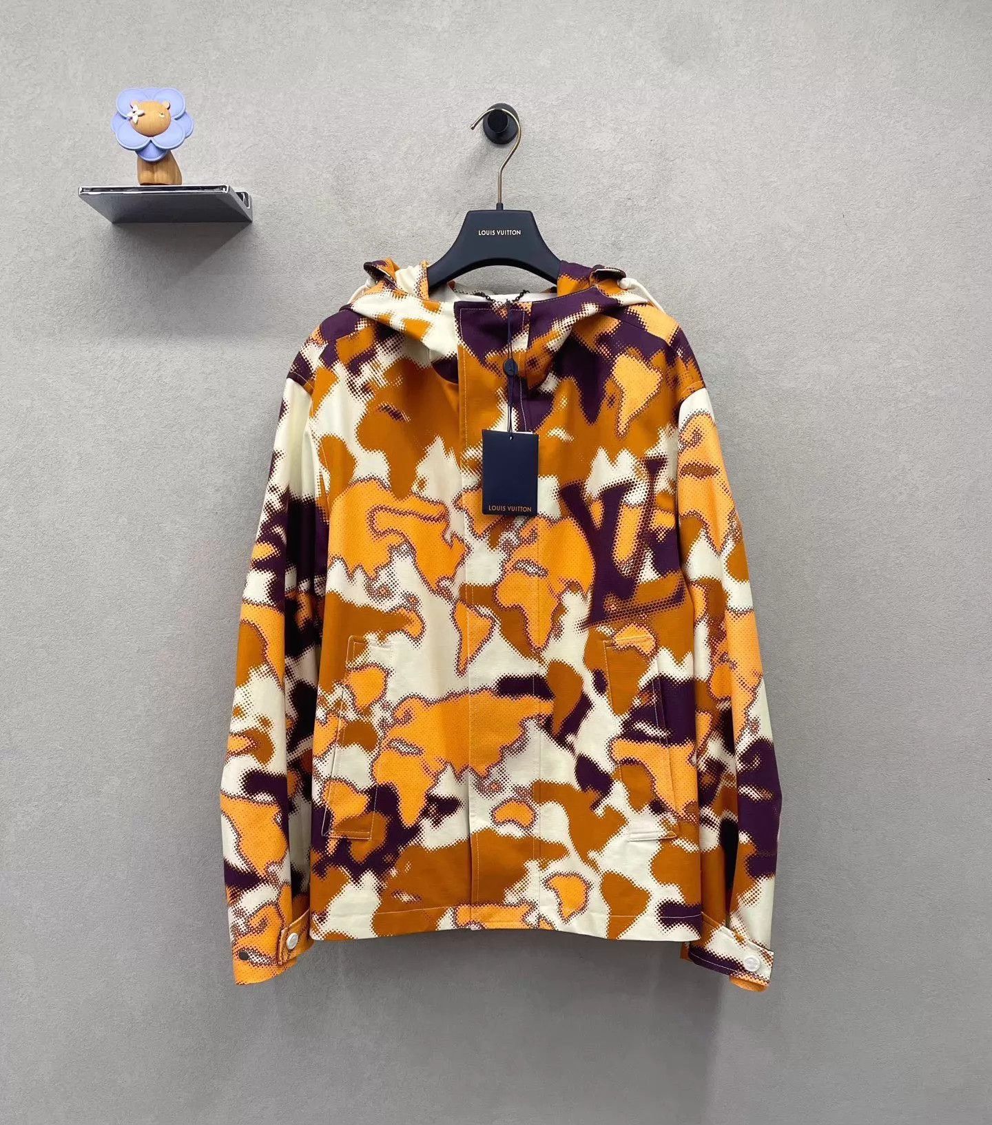 Louis Vuitton Multi Colored Camouflage Print Hooded Jacket Size US M / EU 48-50 / 2 - 1 Thumbnail