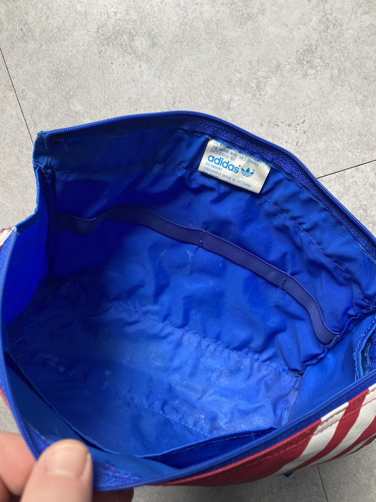 Adidas Vintage Bayern Munich Adidas Cosmetics Bag 90s Size ONE SIZE - 10 Thumbnail