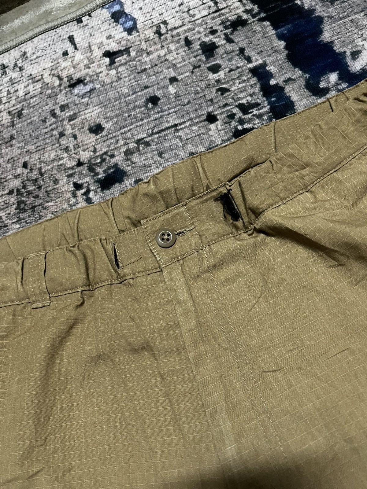 Uniqlo 🔥Uniqlo Army Style Baggy Pants Size US 33 - 5 Thumbnail