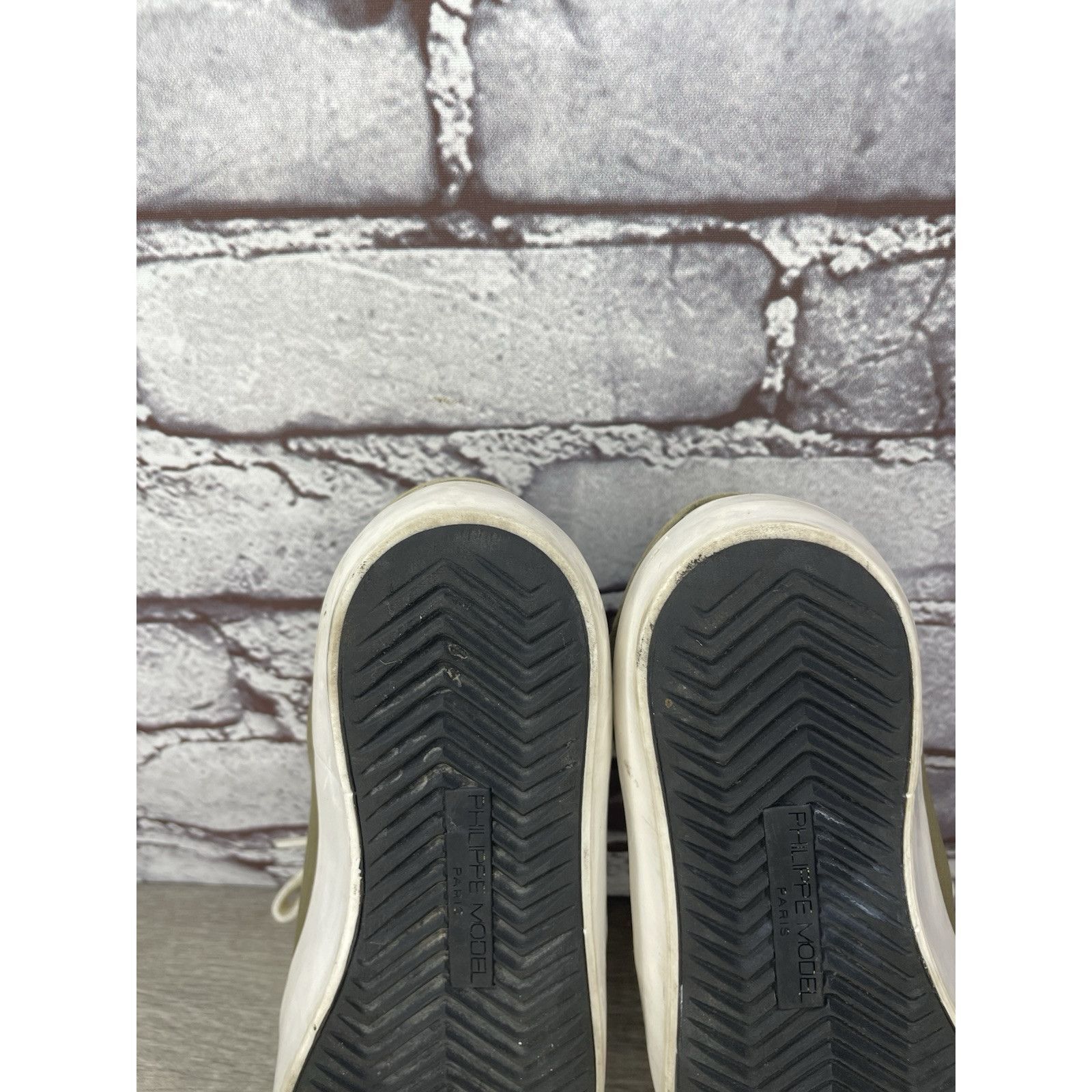 Philippe Model Philippe Model Paris Olive Green Leather Casual Sneakers Jun Size US 12 / IT 42 - 18 Thumbnail
