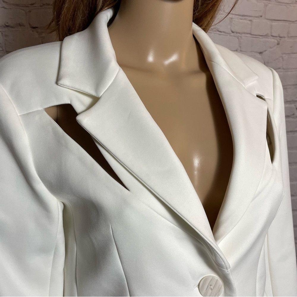 Other NWT New VHNY White Cut Out Blazer Jacket Size XS Size XS / US 0-2 / IT 36-38 - 3 Thumbnail