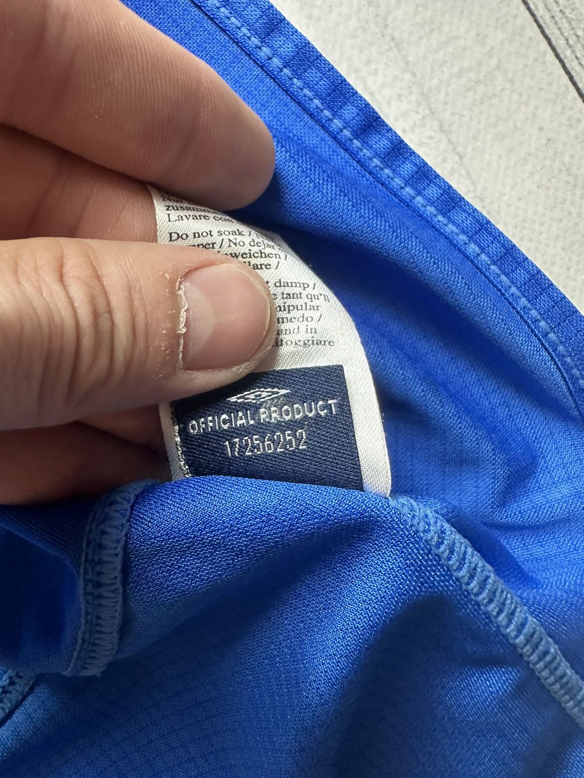Umbro × Vintage Vintage England soccer tee jersey blue rare size XXl Size US XXL / EU 58 / 5 - 6 Thumbnail