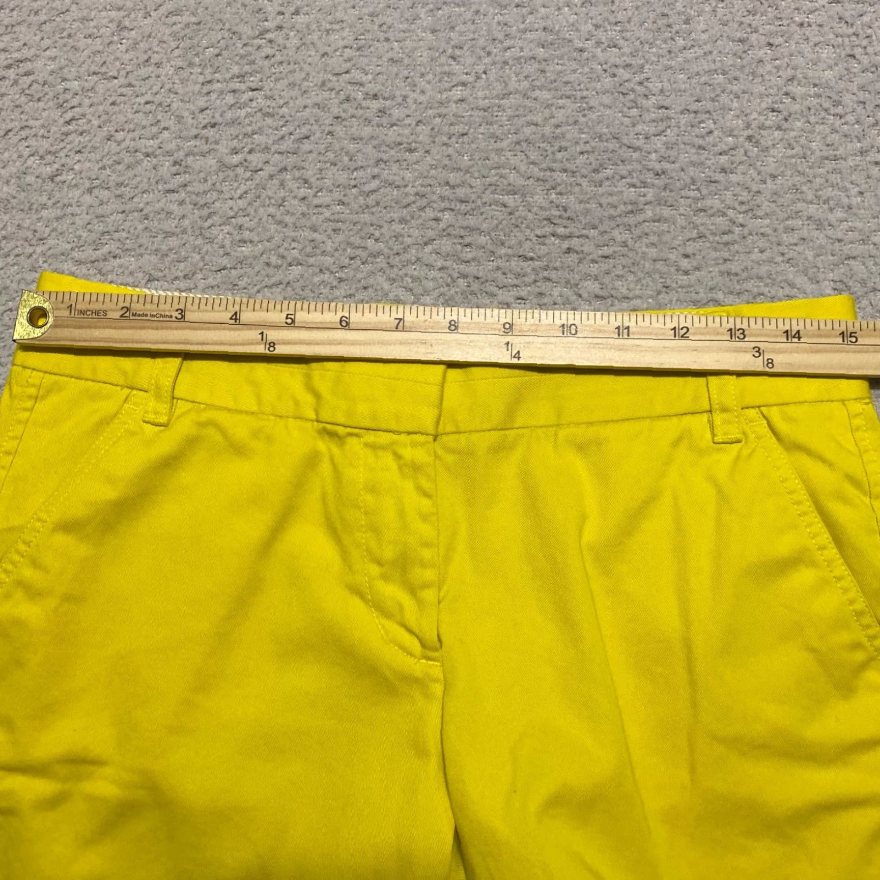 J.Crew J.CREW Shorts 4 Yellow Chino Inseam 9" Mid Rise Casual Outdoor Walking Womens Regular XS? Size 27" / US 4 / IT 40 - 6 Thumbnail