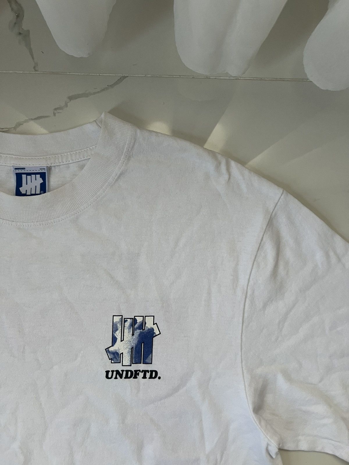 Undefeated × Vintage UNDEFEATED SPORTS EQUIPMENT Y2K BIG LOGO RUGBY TEE Size US S / EU 44-46 / 1 - 6 Thumbnail