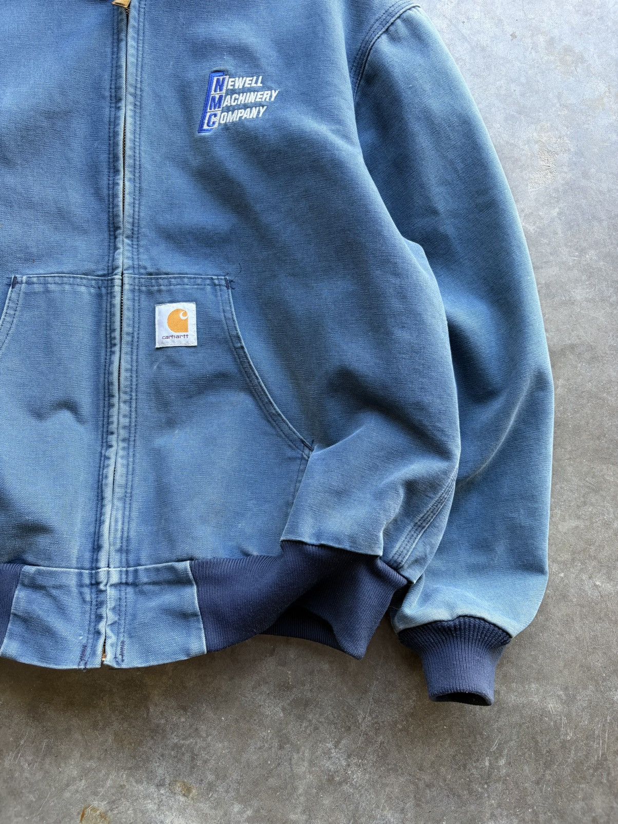 Carhartt Carhartt Faded Baby Blue Hooded J03 Workwear Jacket Size US XL / EU 56 / 4 - 2 Thumbnail