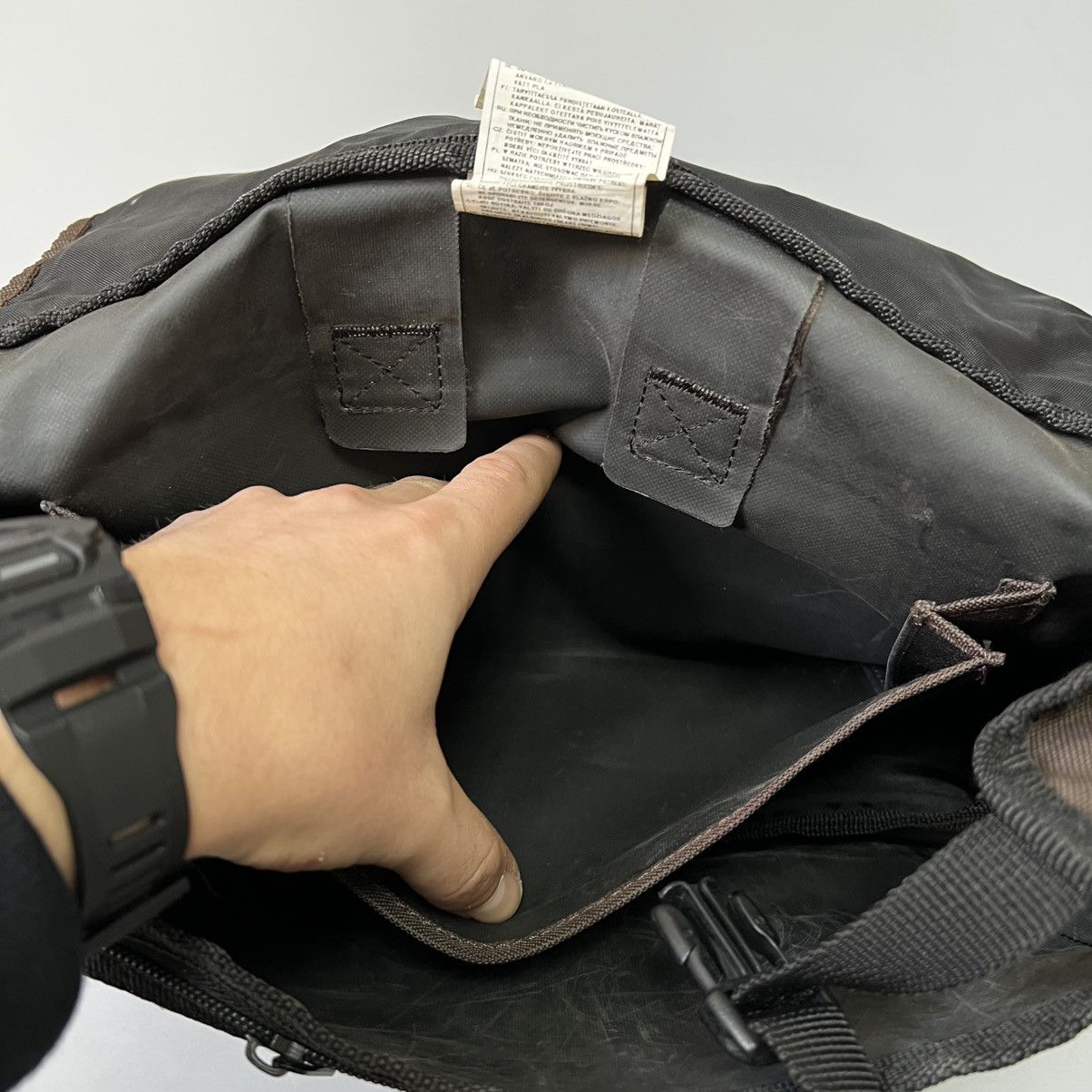 Nike × Vintage Nike Vintage Crossbody Bag Swoosh y2k rare Size ONE SIZE - 21 Thumbnail