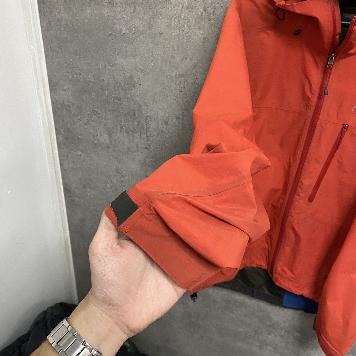 Arc'teryx Men's Arcteryx Beta Gore-Tex Jacket Size US L / EU 52-54 / 3 - 11 Thumbnail