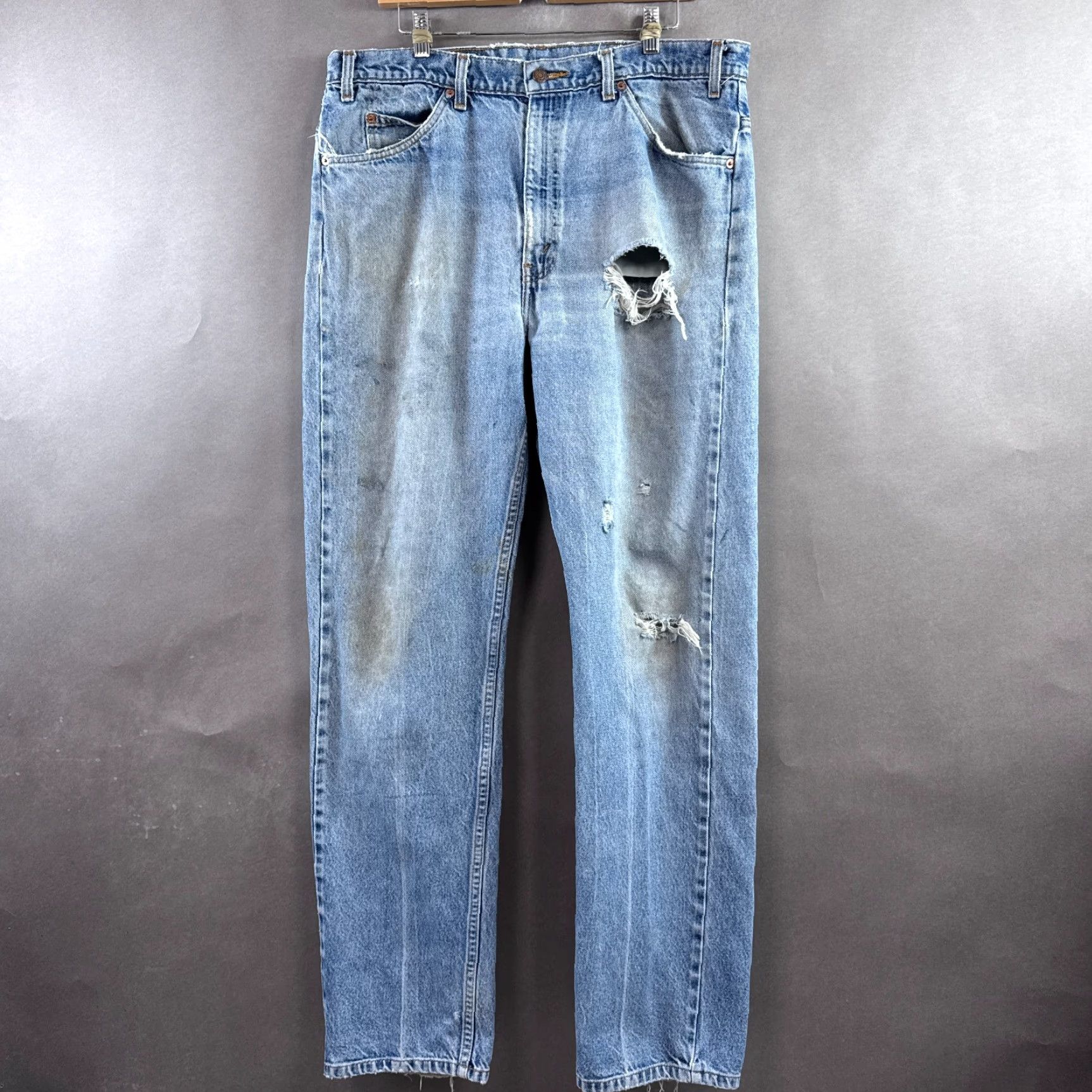 Levi's VINTAGE Levi's Jeans Mens 36x34 Blue 90s Orange Tab Thrashed 505 Work Denim Jeans Mens 90s Theme: 90s Size US 38 / EU 54 - 2 Thumbnail
