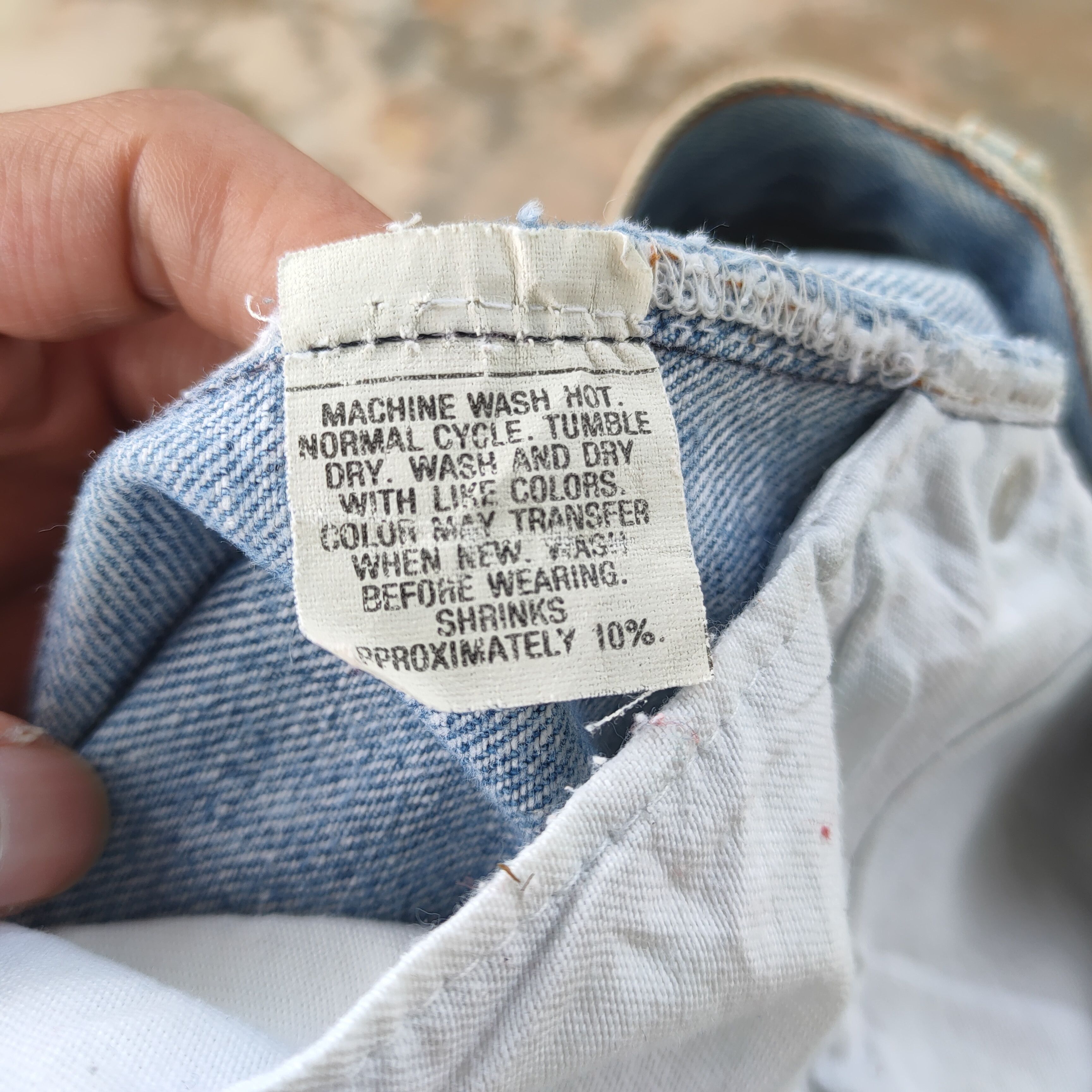 Levi's Vintage Clothing VINTAGE LEVI'S 501 90’ FADED DISTRESSED JEANS DENIM PANTS Size US 28 / EU 44 - 18 Thumbnail