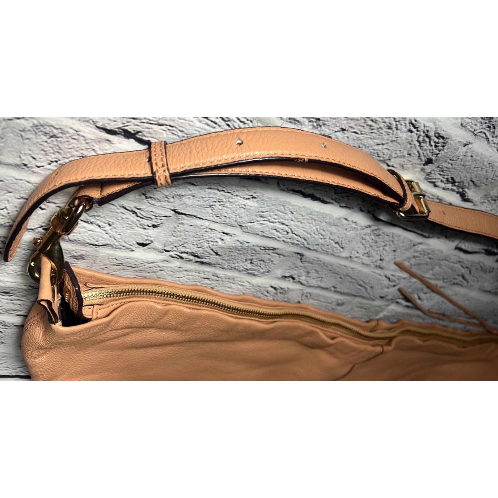 Rebecca Minkoff Rebecca Minkoff Julian Hobo Crossbody Tan Extra Large Women's Shoulder Bag Leather Tan One Size Size ONE SIZE - 4 Thumbnail