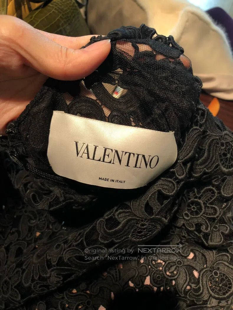 Valentino Valentino Black lace dress Size S / US 4 / IT 40 - 4 Thumbnail