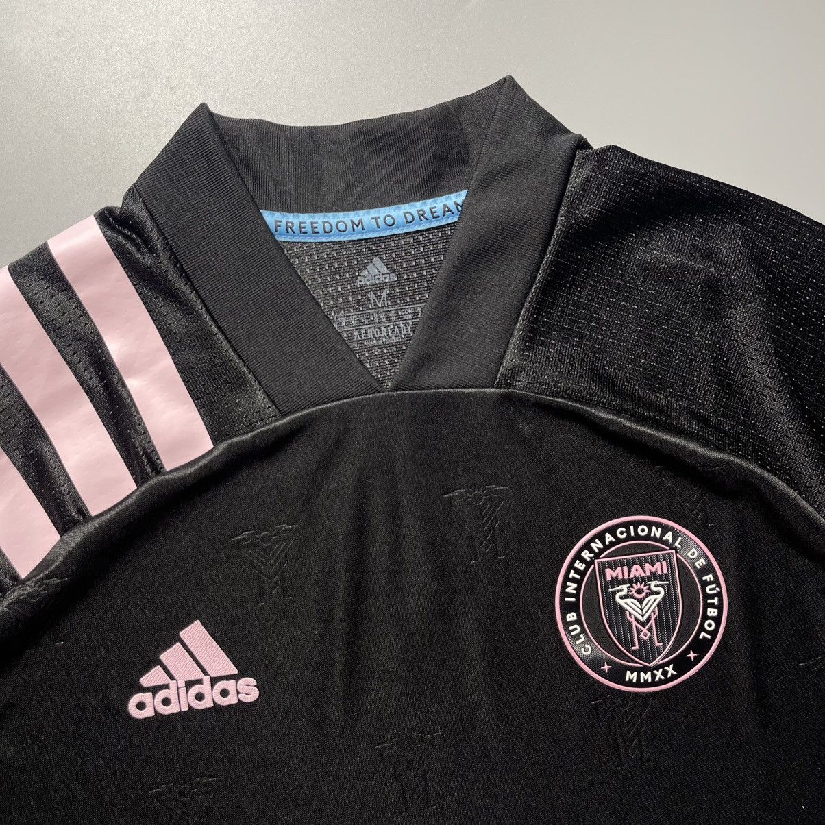 Adidas × Vintage INTER MIAMI ADIDAS 2020/2021 FOOTBALL AWAY JERSEY #9 HIGUAIN Size US M / EU 48-50 / 2 - 7 Thumbnail
