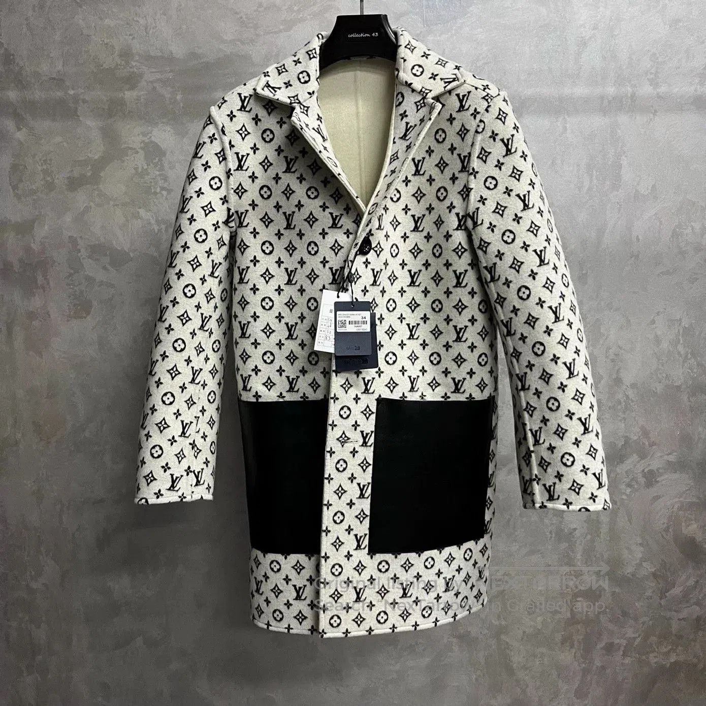 Louis Vuitton Louis Vuitton Double-Sided Beige Coat. Size XXS / US 00 / IT 34 - 3 Thumbnail