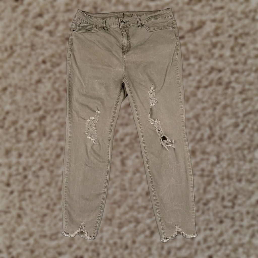 Vintage Angel Kiss Jeans Juniors 15 Beige Distressed Skinny Denim 30x25 - Women's Size 36" / US 14 / IT 50 - 1 Thumbnail