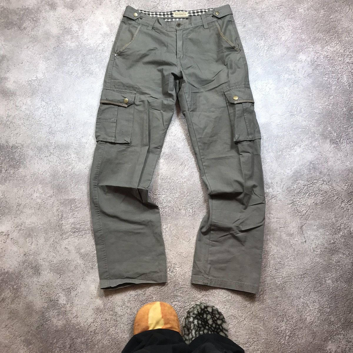 Vintage Vintage 90s Baggy Cargo Pants Faded Olive Workwear Grunge 30 Size US 30 / EU 46 - 2 Thumbnail