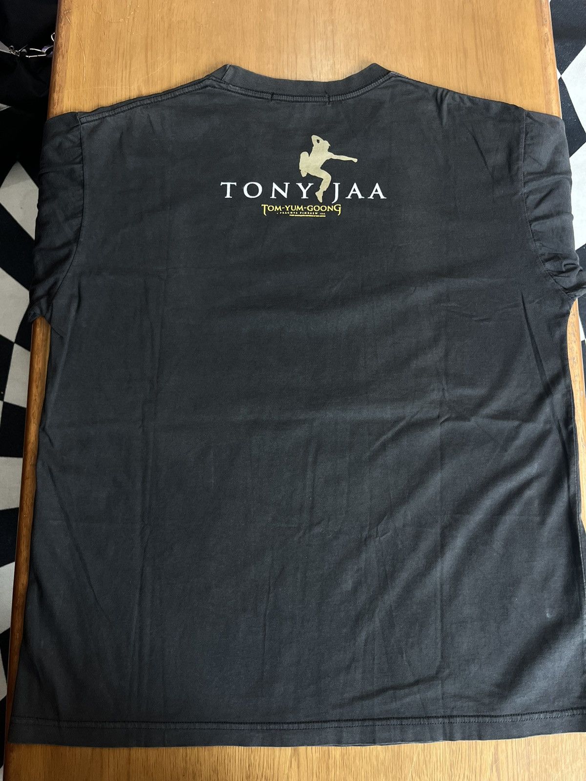 Arts & Science Vtg TOM-YUM-GOONG Tony Jaa 2005’s Promo Film Tshirt Size US L / EU 52-54 / 3 - 9 Thumbnail