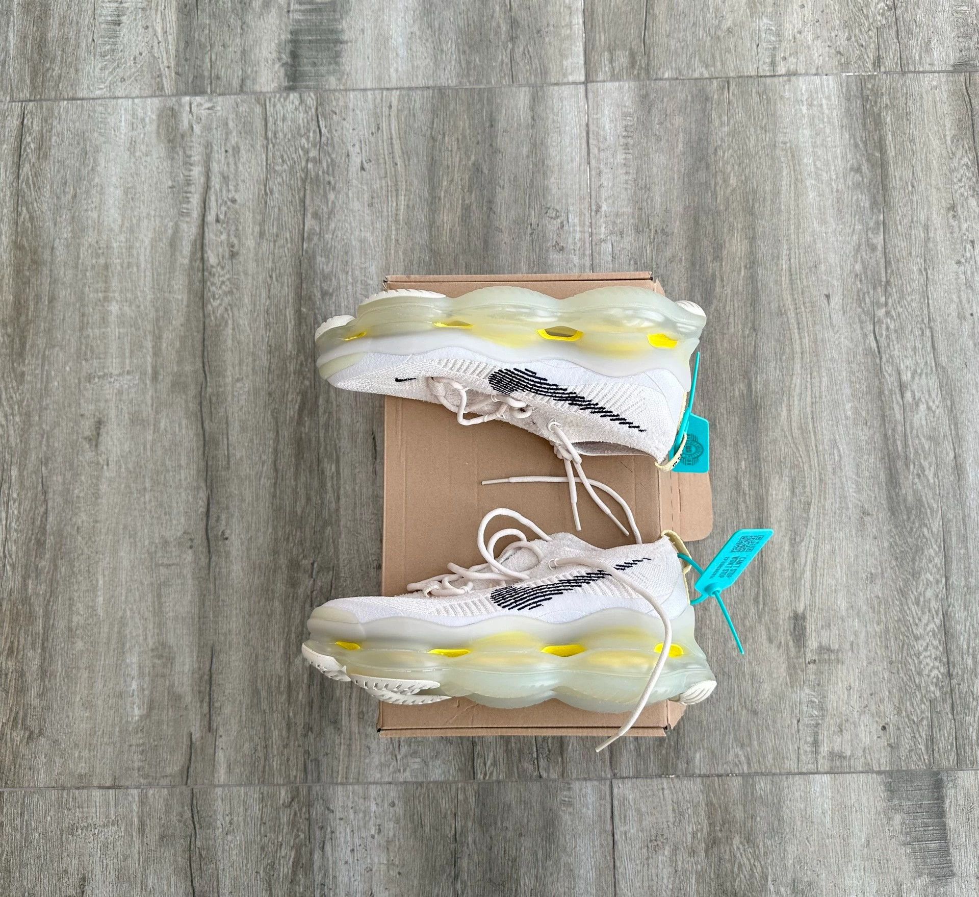 Nike Nike Air Max Scorpion FK Lemon Wash Men's 38.5 Low Top Size US 5.5 / EU 38 - 3 Thumbnail