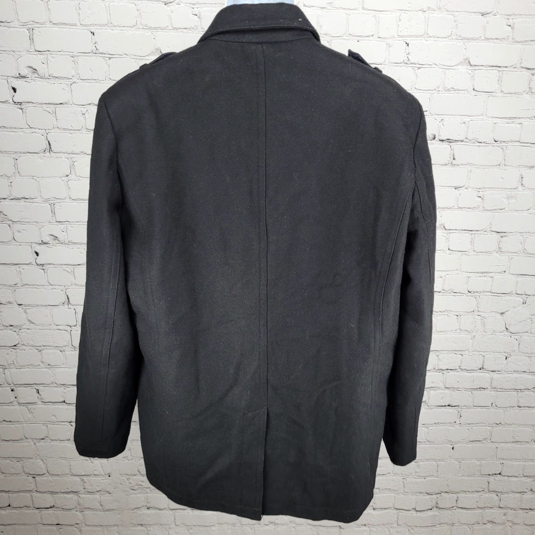 Michael Kors Michael Kors Mens Coat LT Black Wool Blend Insulated Quilted Lining Buttoned Size US L / EU 52-54 / 3 - 2 Thumbnail