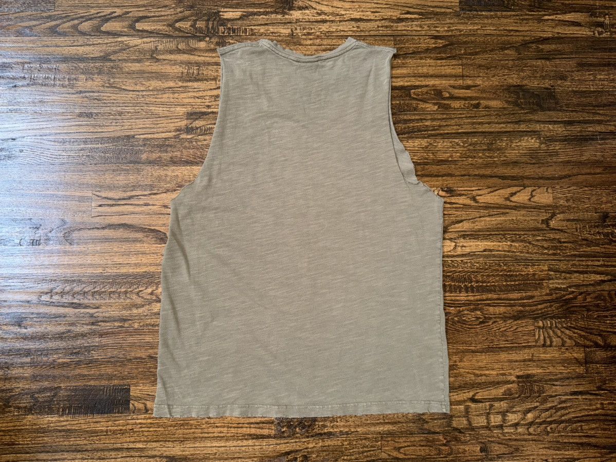 Kith Kith Classics JFK Program Vintage Sleeveless Olive XXL Size US XXL / EU 58 / 5 - 2 Thumbnail