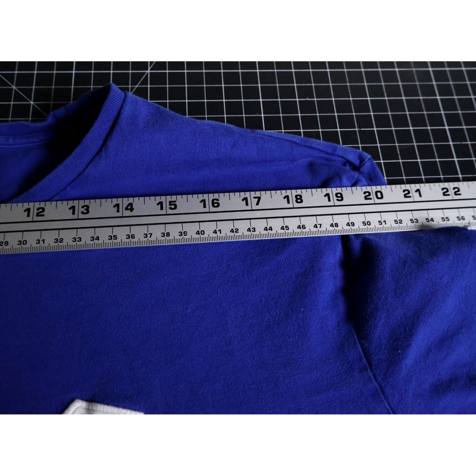 Polo Ralph Lauren Polo Ralph Lauren Long Sleeve T-Shirt Men's 2XL Blue Embroidered Flag Patch Graphic Print Crew Neck Polo RL 90s Patriotic Logo Shirt Regular Mens Size US XXL / EU 58 / 5 - 6 Thumbnail