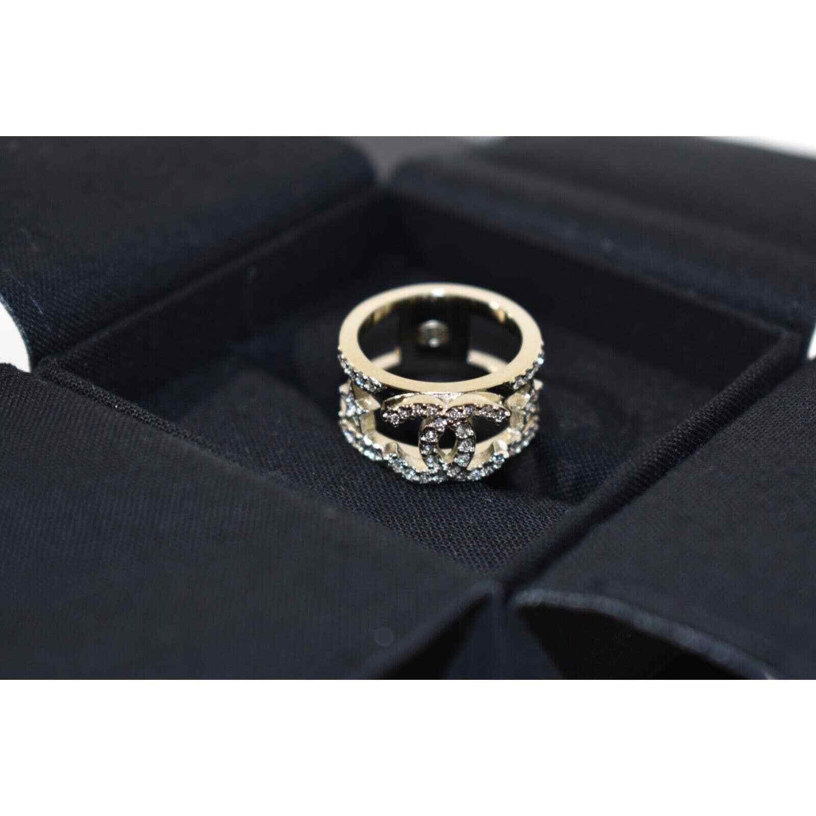 Chanel Chanel 22S Gold Crystal Star Interlocking Fashion Ring 52 6 Size ONE SIZE - 12 Thumbnail