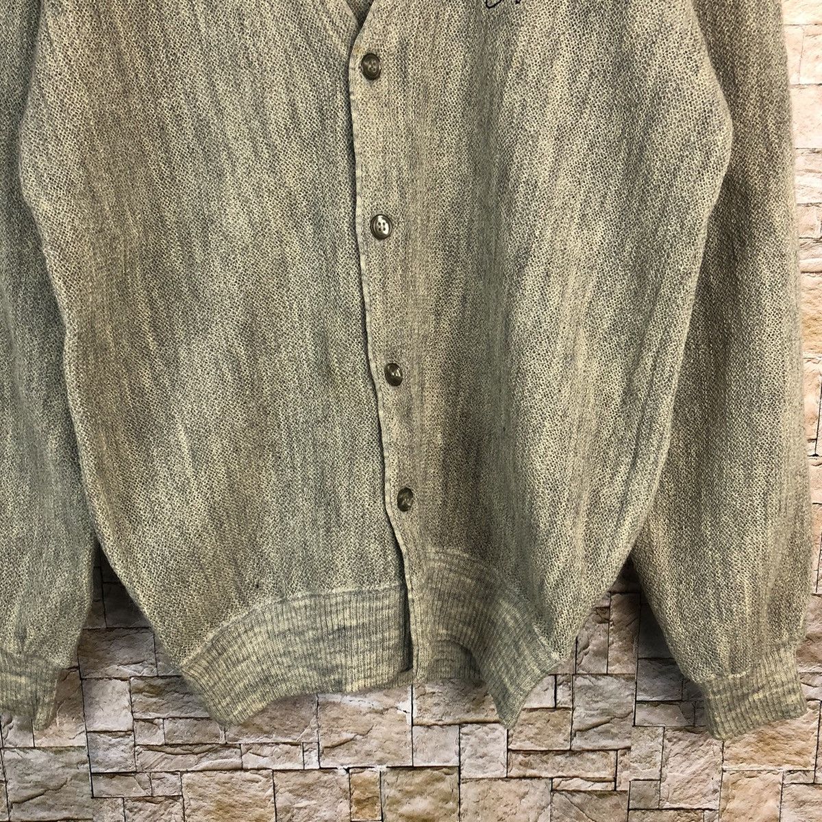 Vintage DL Toroy The Mohair Specialists Grey Cardigan Knitwear #A932 Size US M / EU 48-50 / 2 - 6 Thumbnail