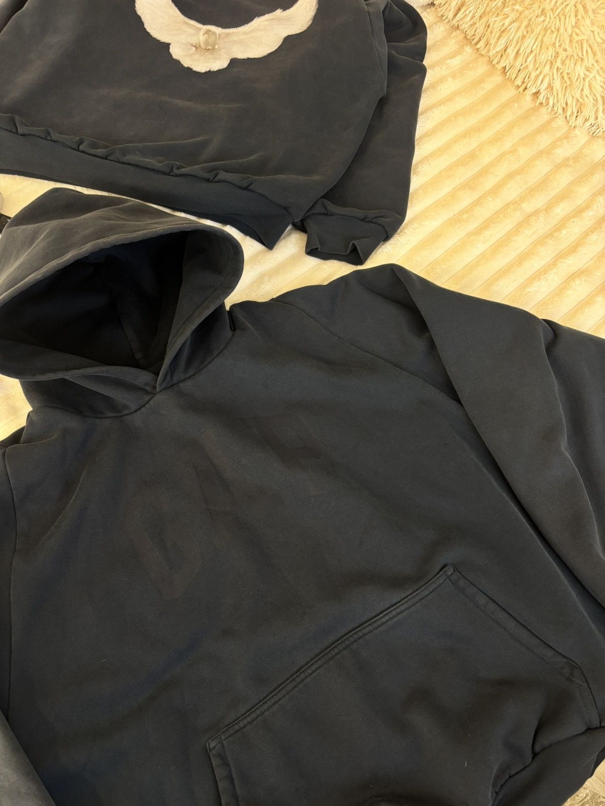 Balenciaga × Gap × Yeezy YEEZY GAP BALENCIAGA SHRUNKEN HOODIE Size US L / EU 52-54 / 3 - 13 Thumbnail