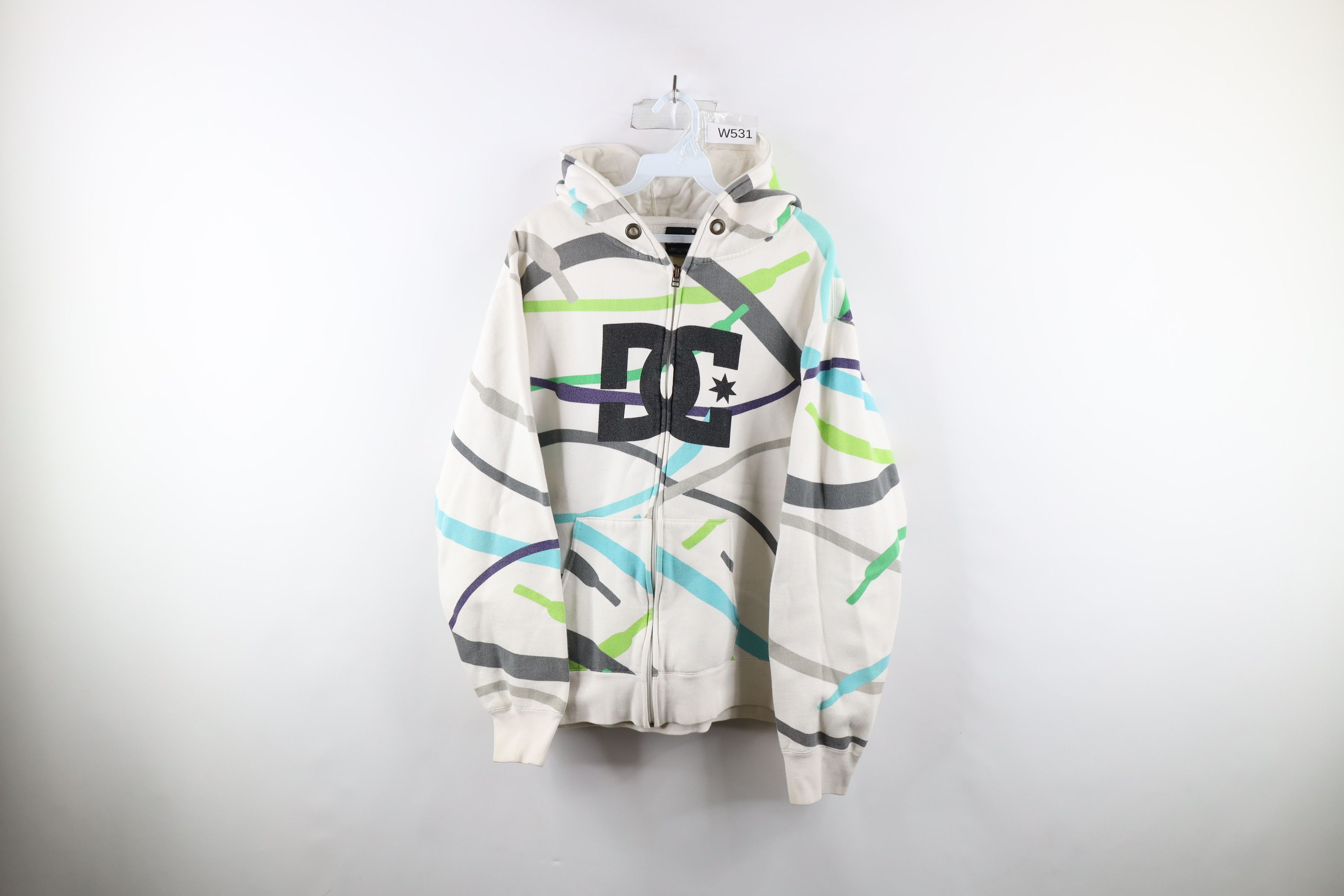 Vintage Vintage DC Shoes Skateboarding Heavyweight Full Zip Hoodie Size US XL / EU 56 / 4 - 1 Thumbnail