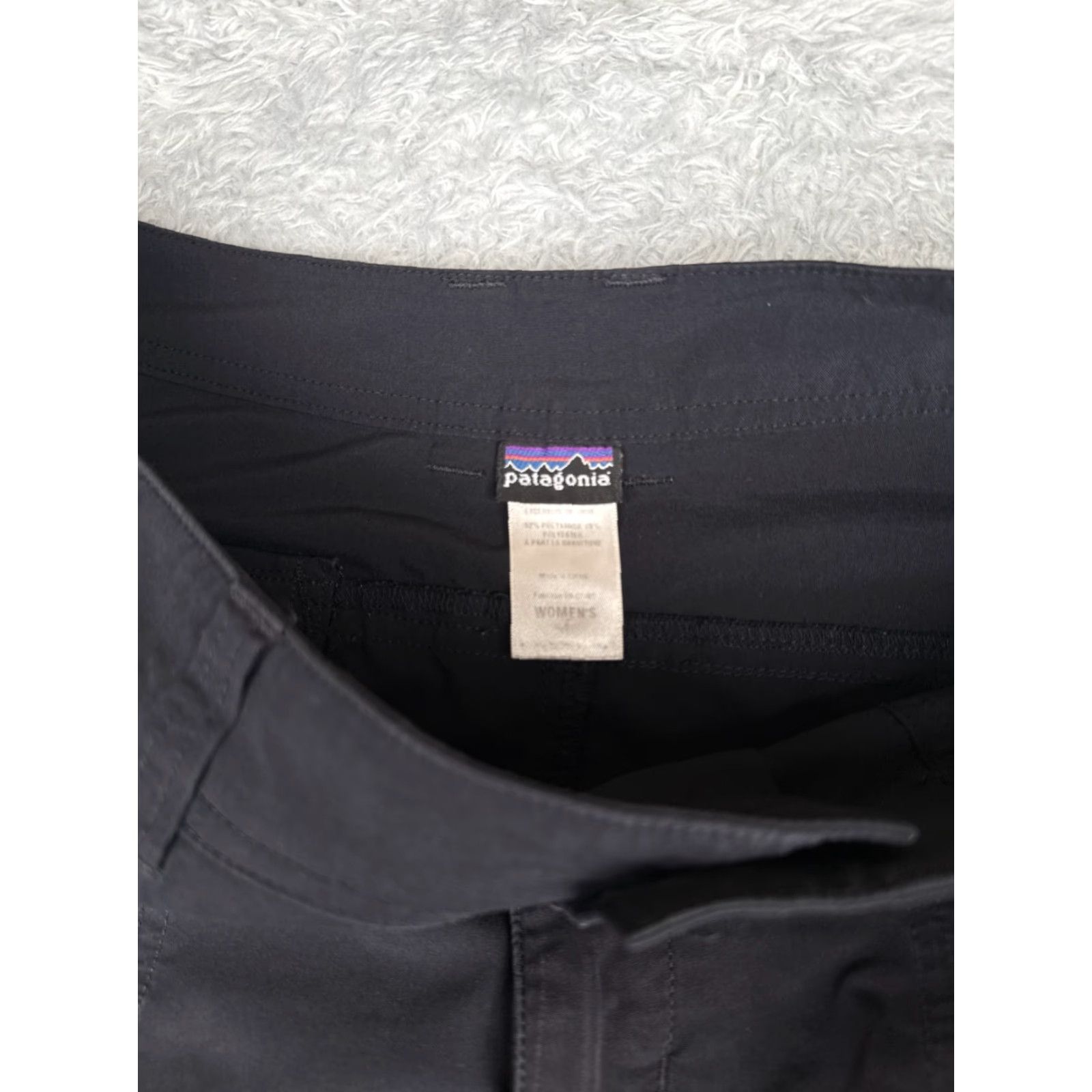 Patagonia Patagonia Pants Women 4 Black Straight Leg Pants Hiking Activewear Casual Nylon Polyester Blend Size 27" / US 4 / IT 40 - 6 Thumbnail