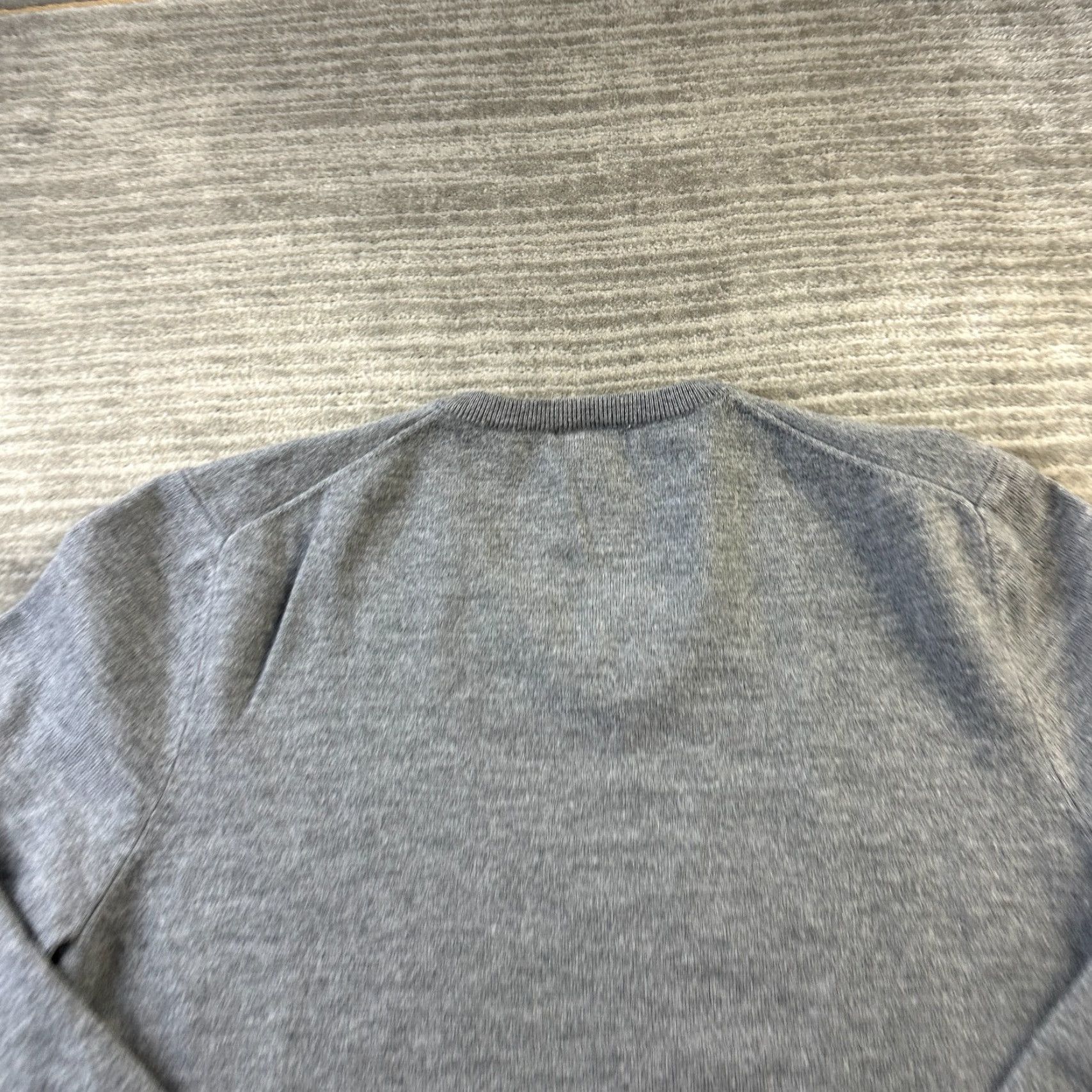 Brooks Brothers Brooks Brothers Sweater Mens Large Gray Merino Wool Blend Logo Pullover V-Neck Knit Cardigan All Seasons Classic Size US L / EU 52-54 / 3 - 6 Thumbnail