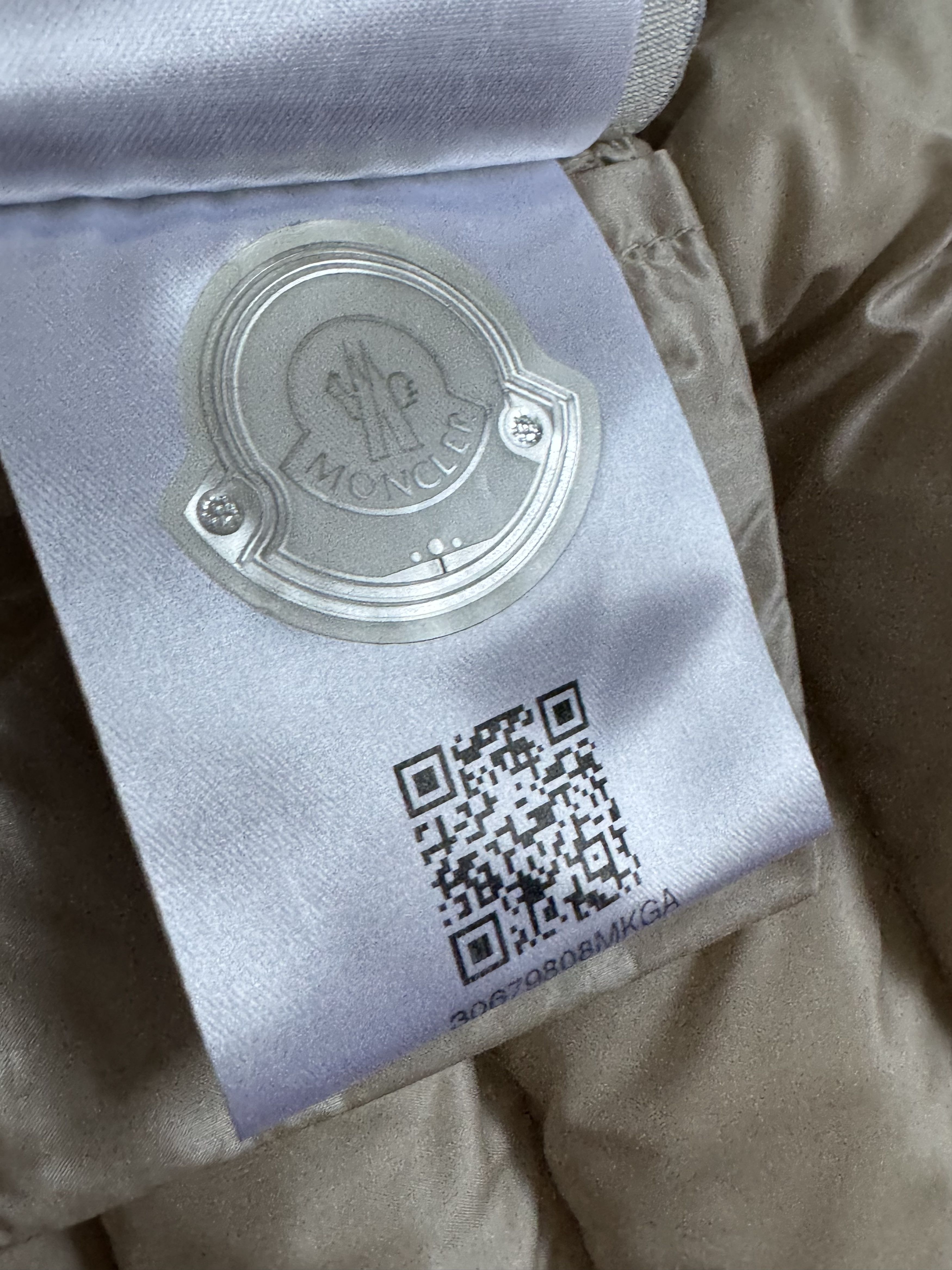 Moncler moncler raie puffer hooded jacket Size M / US 6-8 / IT 42-44 - 24 Thumbnail