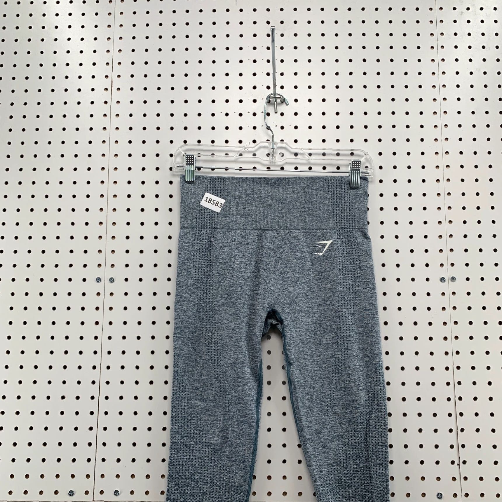 Gymshark Gymshark Leggings Womens Small Gray Compression Pants 26X25 Shark Activewear Women Size 28" / US 6 / IT 42 - 2 Thumbnail