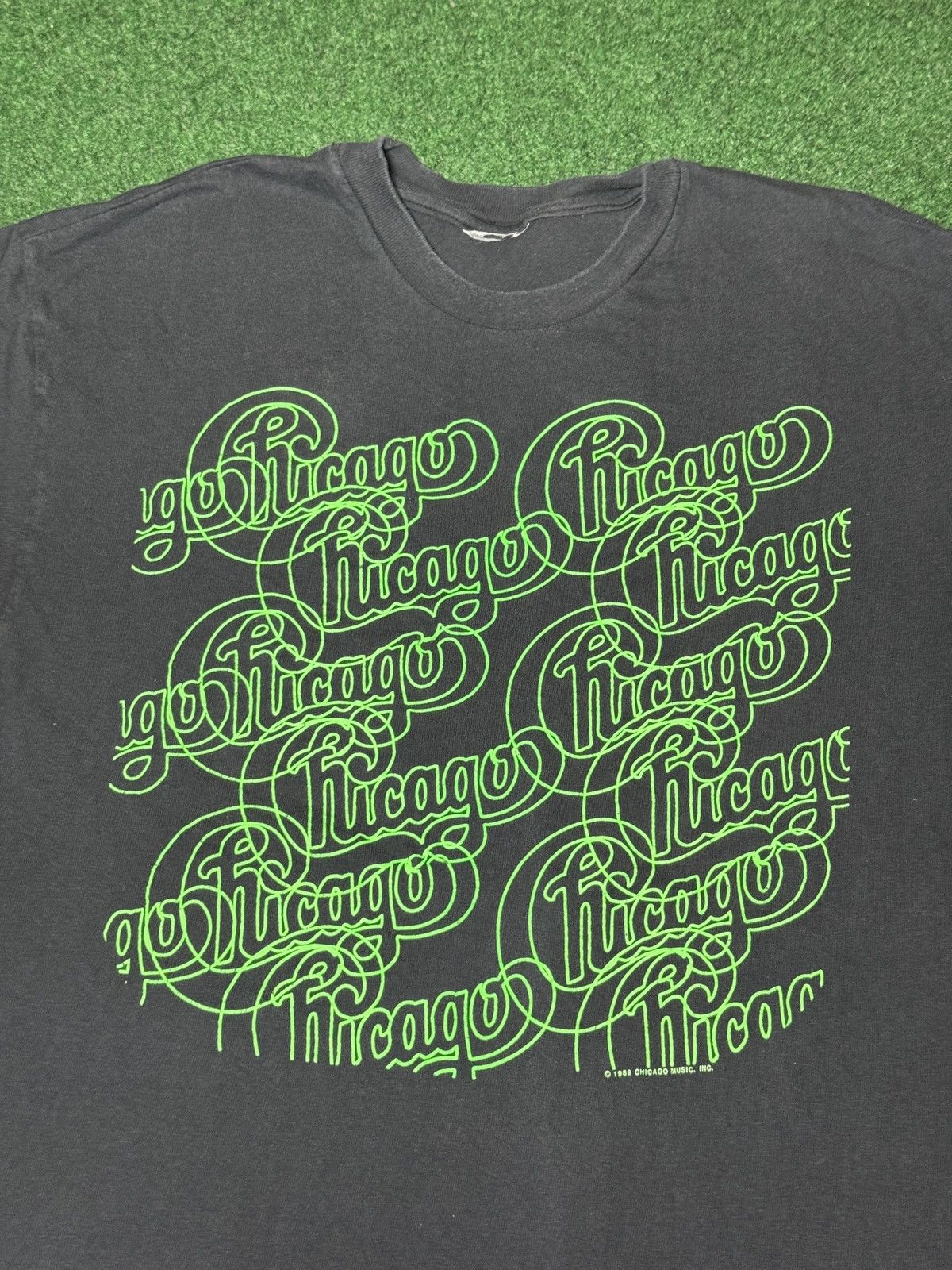 Vintage Vintage 80s Chicago Rock Music Concert Large Band T Shirt Size US L / EU 52-54 / 3 - 2 Thumbnail