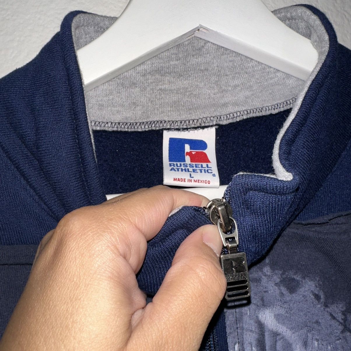 Russell Athletic Vintage Russell Athletics Zip Up Sweater Custom Size US L / EU 52-54 / 3 - 5 Thumbnail