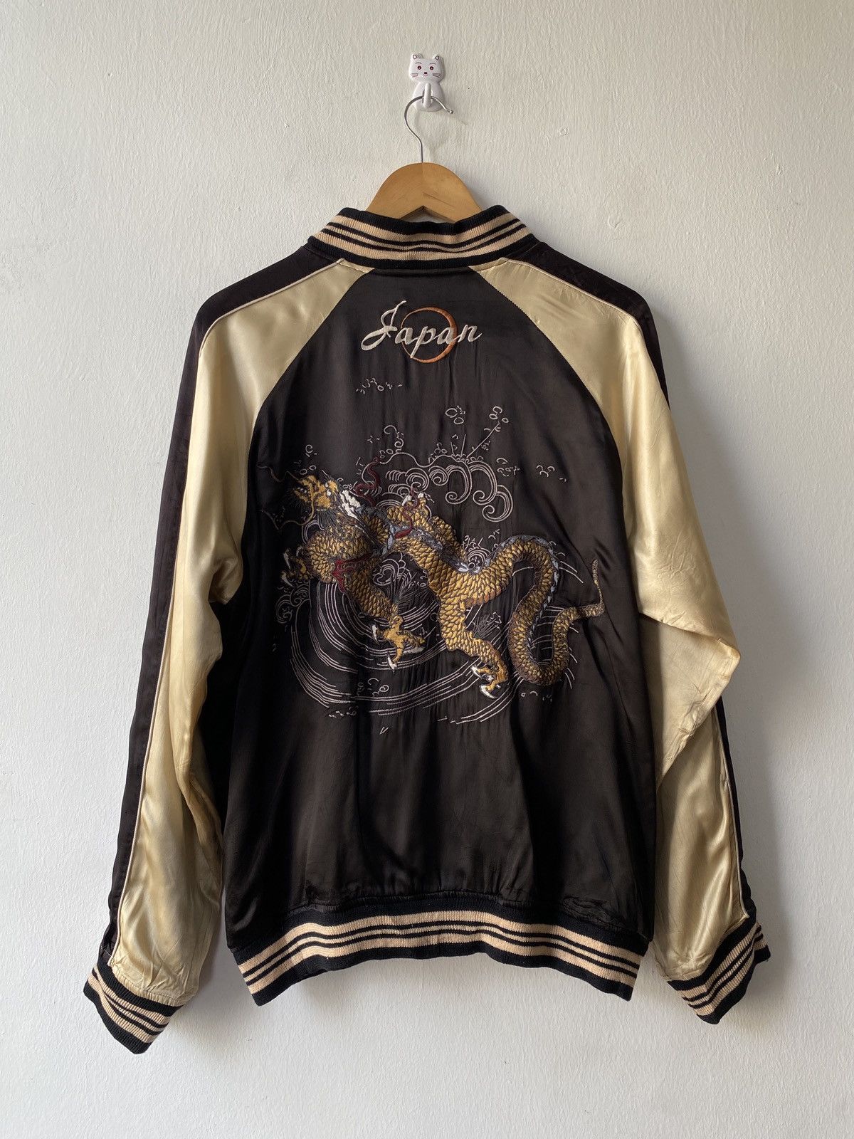Japanese Brand × Vintage Vintage Karakuri Tamashi Japan Traditional Sukajan Jacket Size US L / EU 52-54 / 3 - 1 Thumbnail