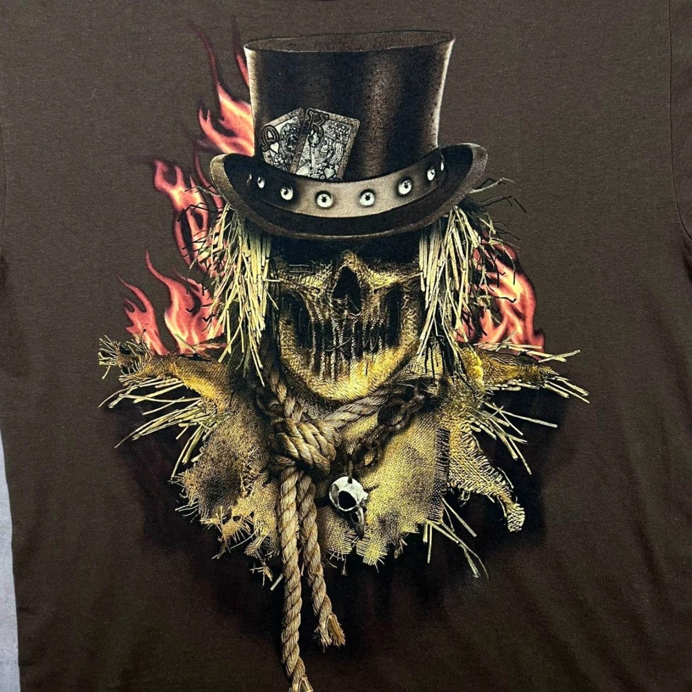 Vintage Happy Halloween Goth Scarecrow Graphic Brown Cotton T-Shirt L Mens Short Sleeve Halloween Graphic 90s Style? Size US L / EU 52-54 / 3 - 4 Thumbnail