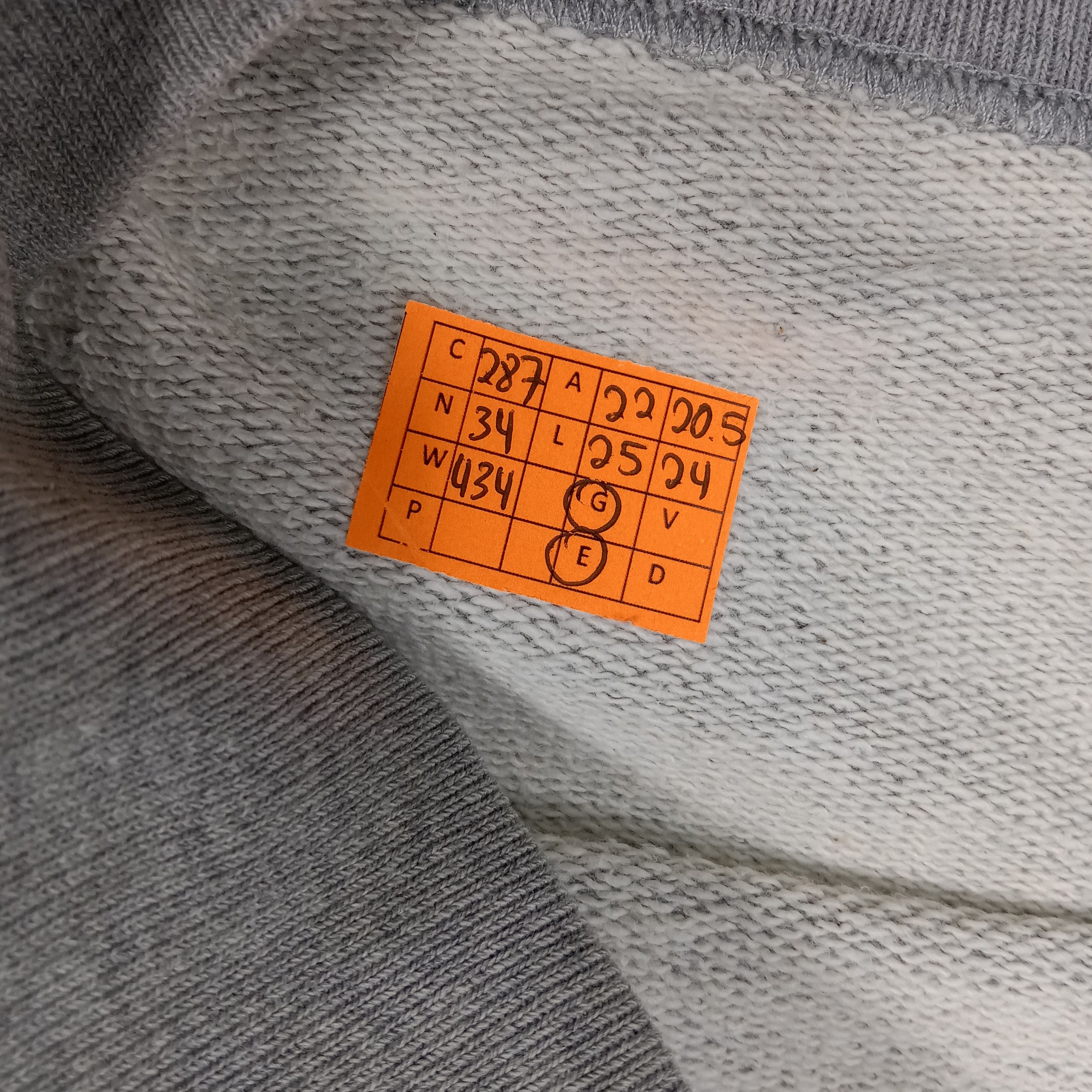 Calvin Klein Calvin Klein Jeans Italian Designer Sweatshirt C287N34 Size US M / EU 48-50 / 2 - 8 Thumbnail