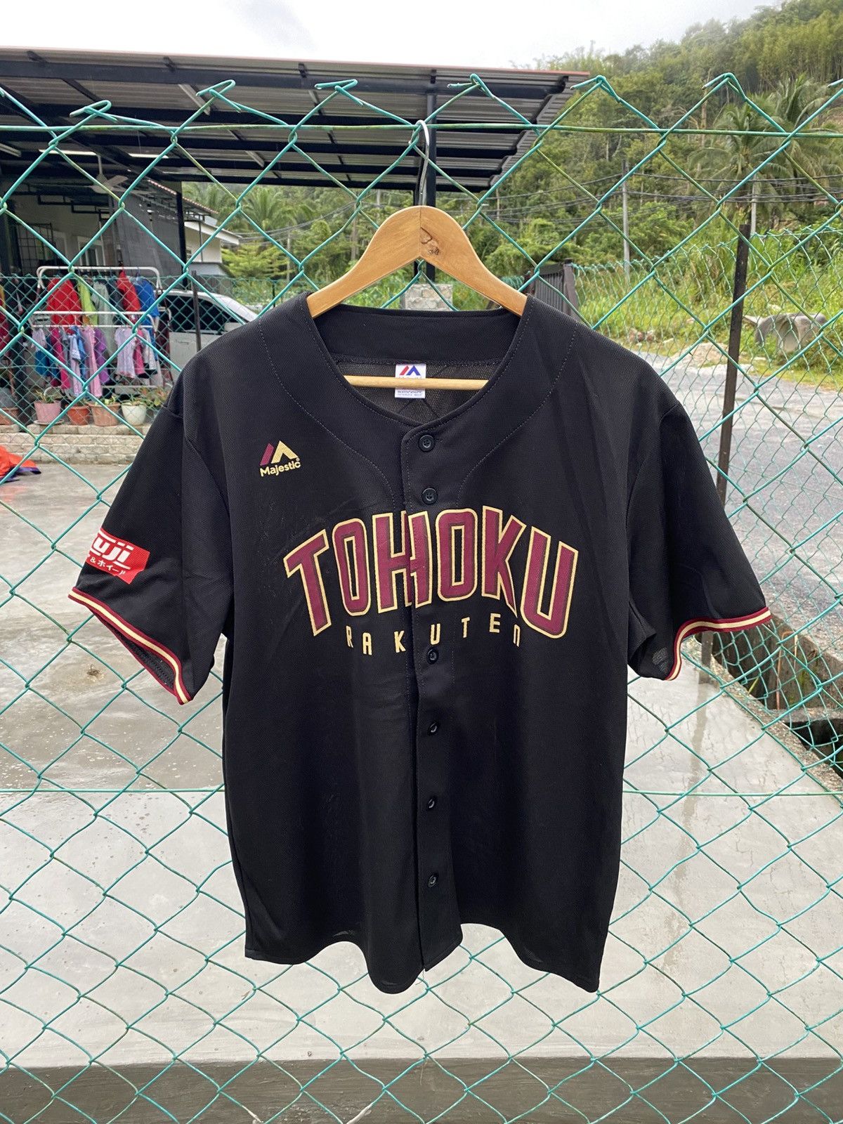 Japanese Brand × MLB × Majestic Majestic Tohoku Rakuten spellout baseball jersey Size US L / EU 52-54 / 3 - 1 Thumbnail