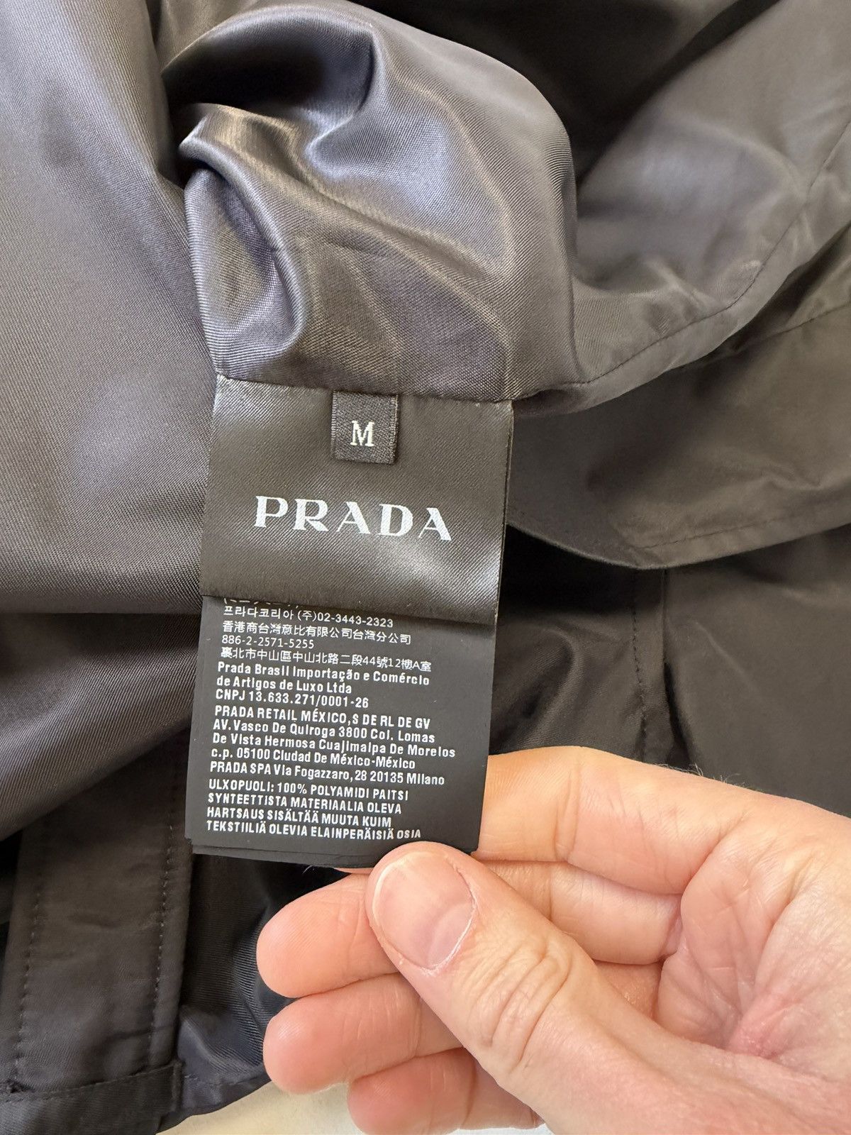 Prada A/W 19 ‘Black Nylon Gabardine Coat’ Size US M / EU 48-50 / 2 - 9 Thumbnail