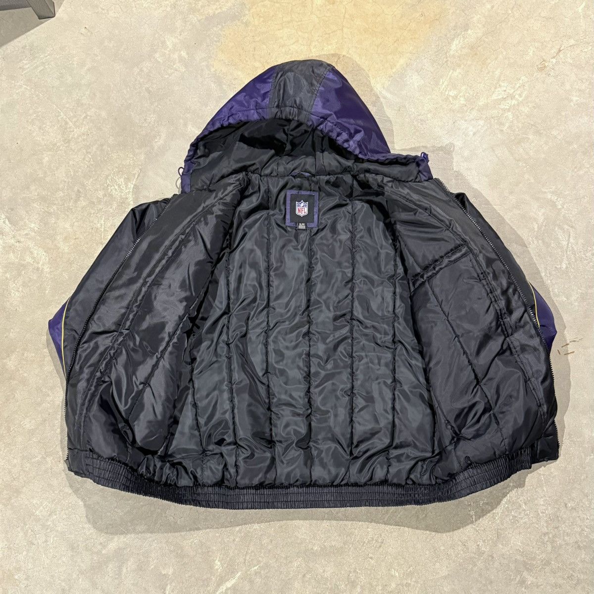 Vintage Vtg 2000s Baltimore Ravens G-III Quilted Stadium Jacket Y2K Size US XL / EU 56 / 4 - 6 Thumbnail