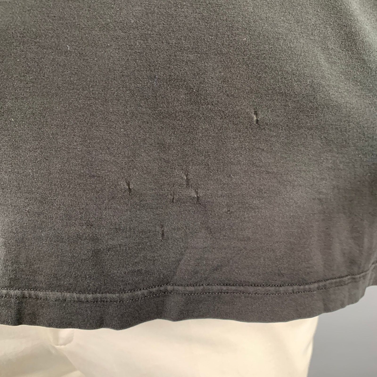 Dolce & Gabbana Size 44 Black Cotton Jersey Distressed V-Neck T-shirt Size US S / EU 44-46 / 1 - 4 Thumbnail