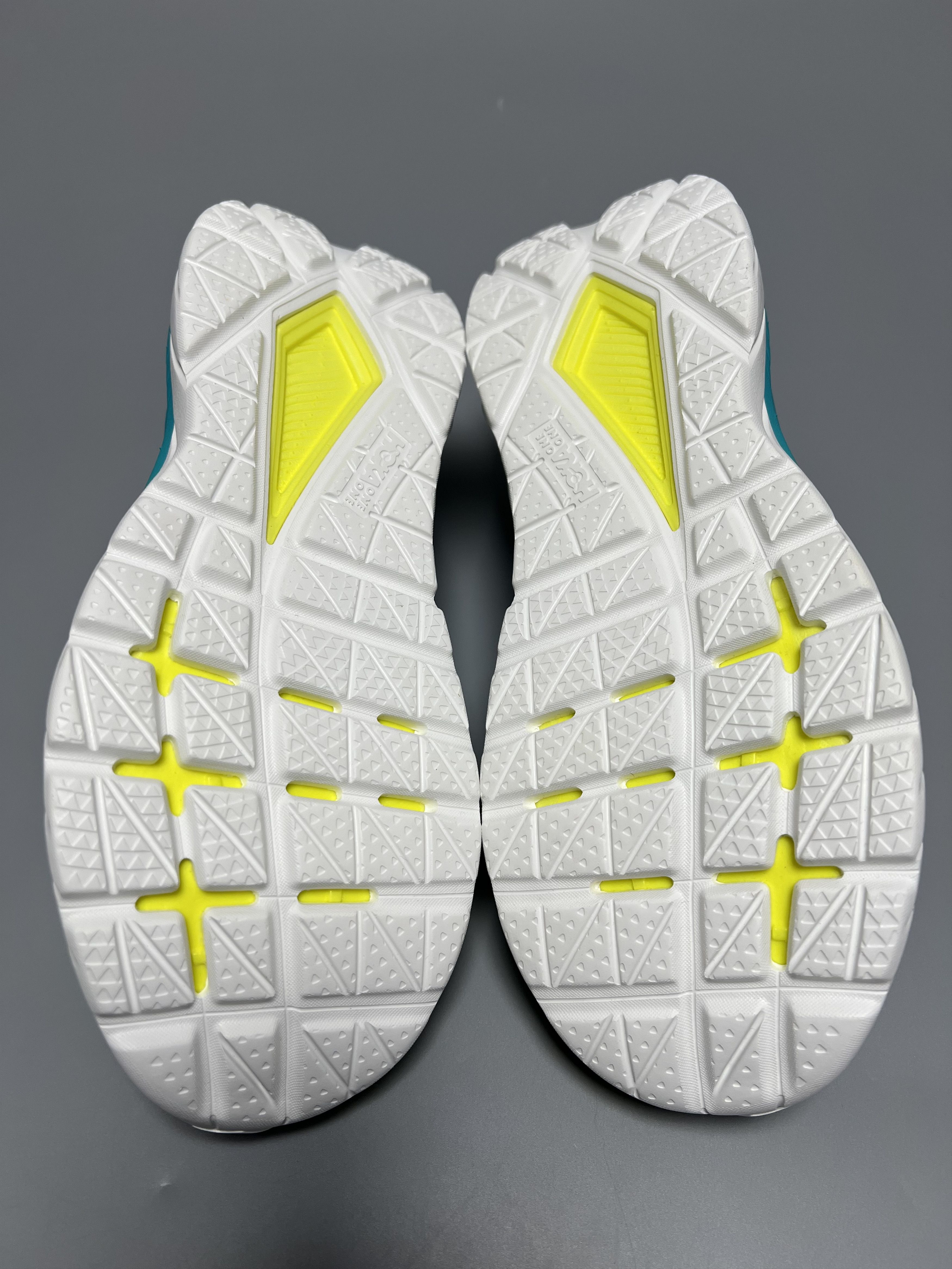 Hoka 8EE Hoka One One Mach 5 Wide Running Shoes Walking Gym Size US 8 / EU 41 - 6 Thumbnail