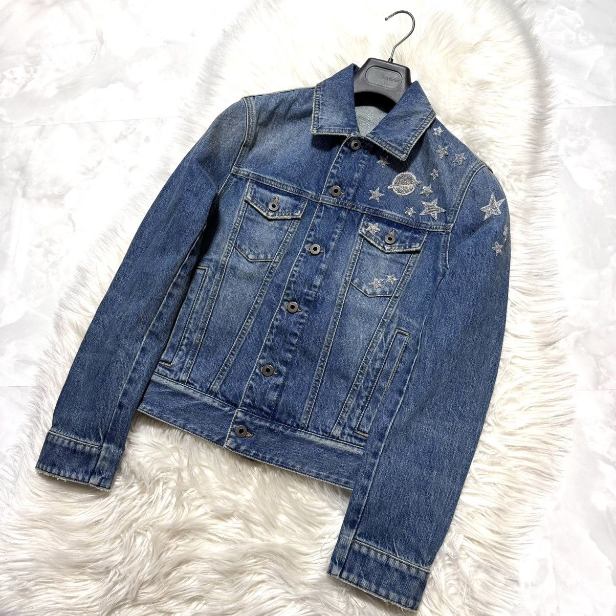 Valentino Valentino Star Planet decorated denim jacket, blue Size US S / EU 44-46 / 1 - 11 Thumbnail