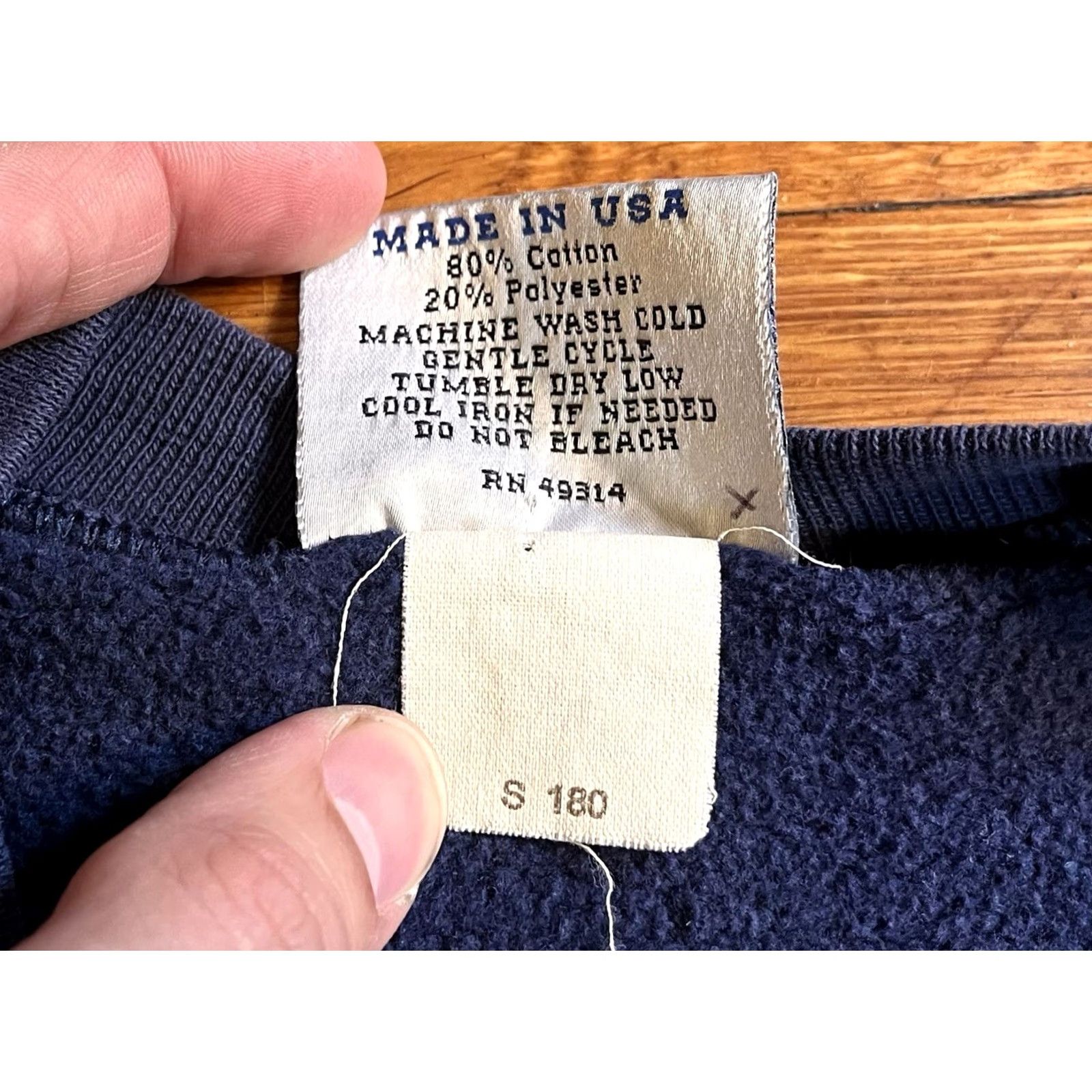 Vintage VINTAGE NYSE New York Stock Exchange Sweatshirt Men’s L Navy Blue 90s Gear for Sports Graphic Print Pullover Size US L / EU 52-54 / 3 - 5 Thumbnail